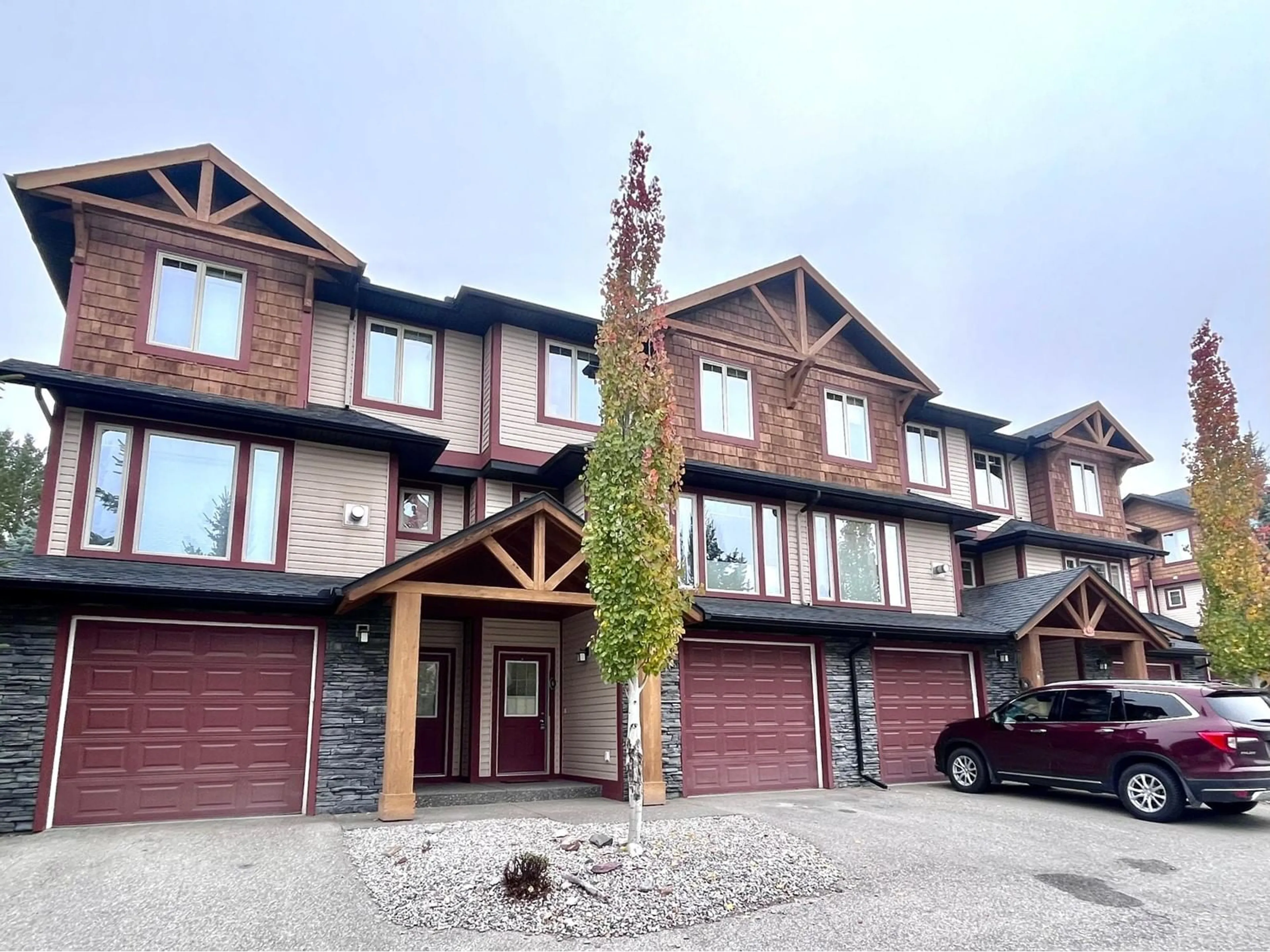 A pic from exterior of the house or condo, the front or back of building for 4878 RIDGE Road Unit# 6, Radium Hot Springs British Columbia V0A1E0