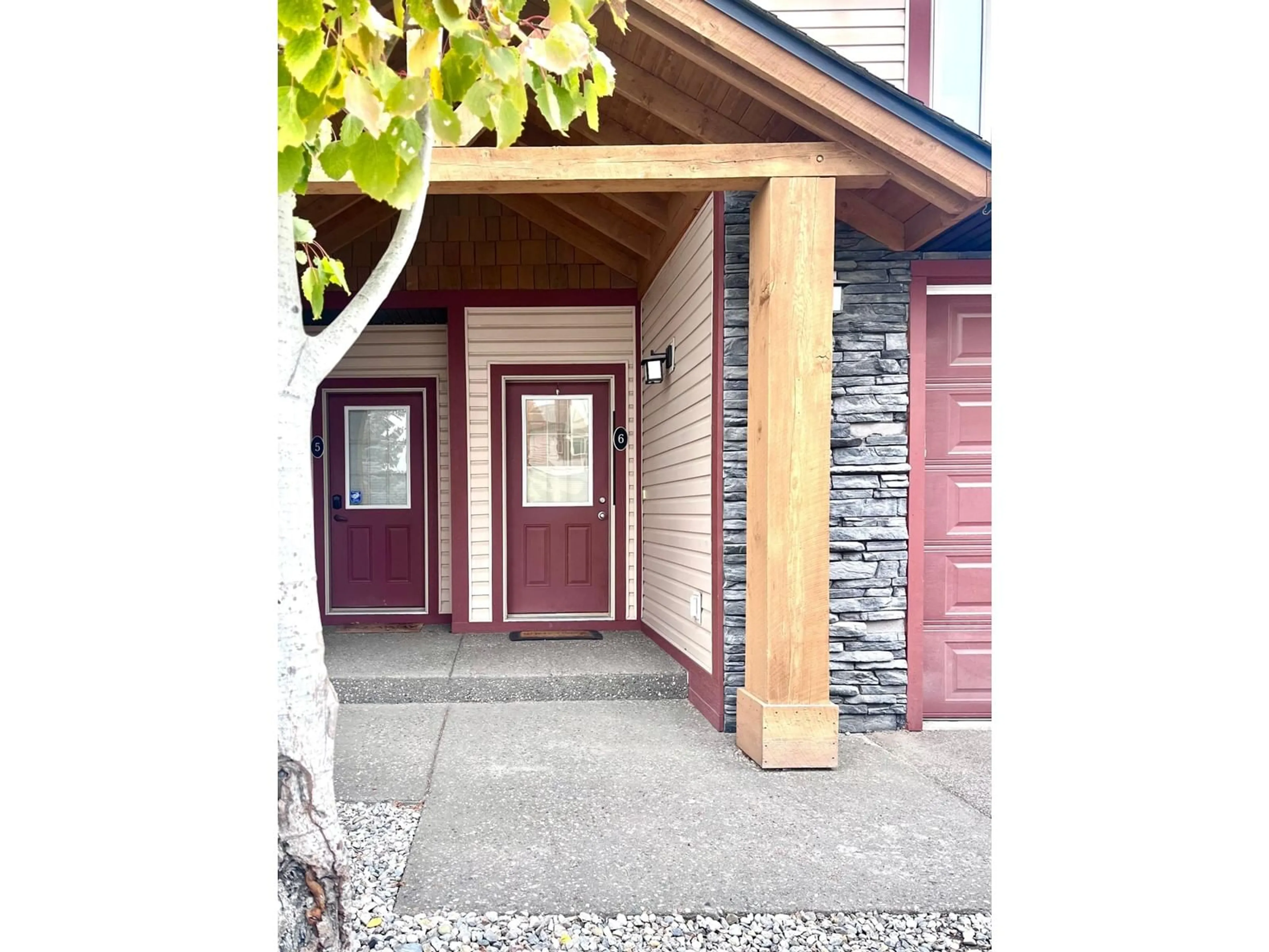 Indoor entryway for 4878 RIDGE Road Unit# 6, Radium Hot Springs British Columbia V0A1E0