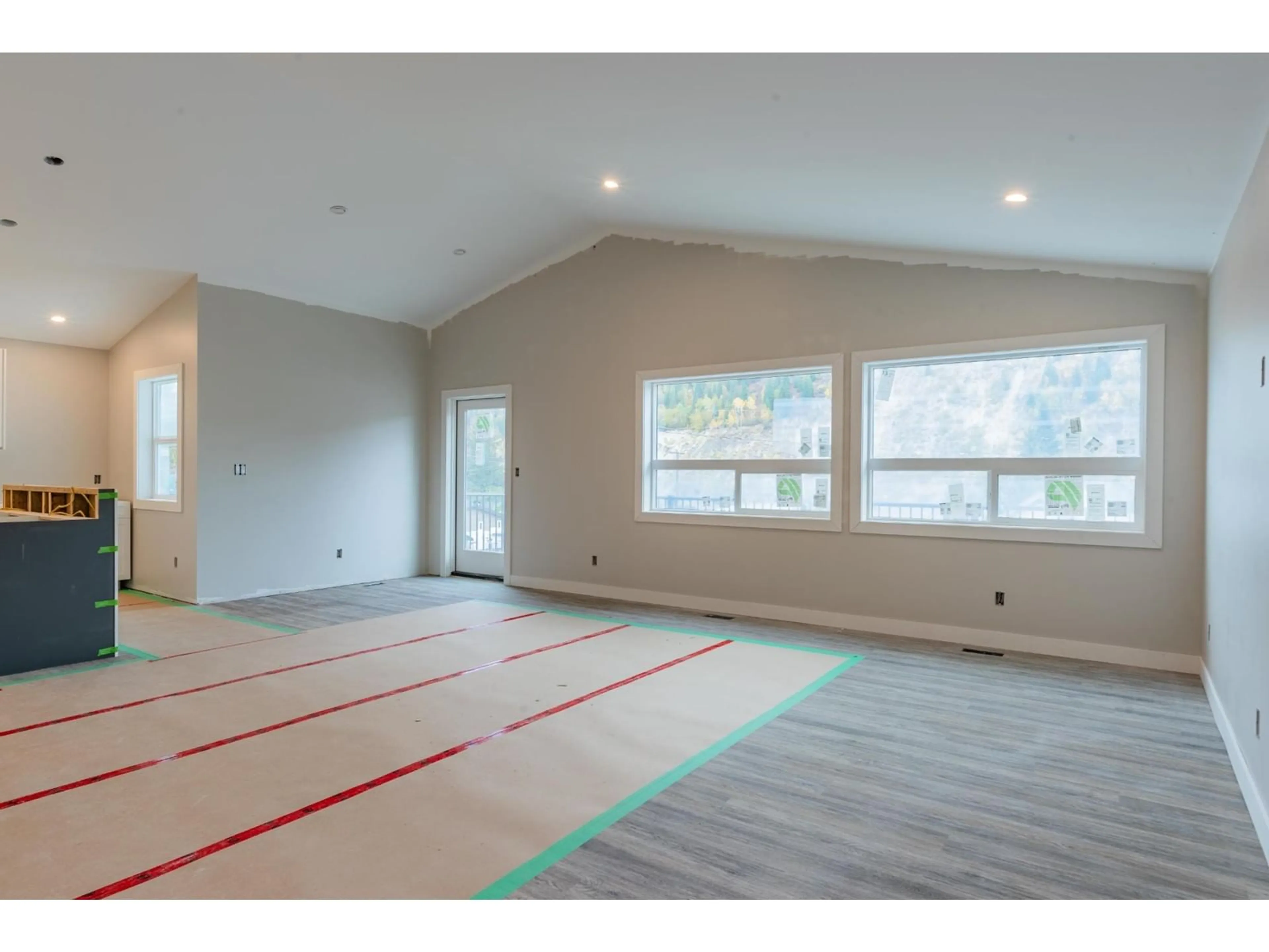 Other indoor space, wood floors for 418 2ND Avenue, Rivervale British Columbia V1R4V5