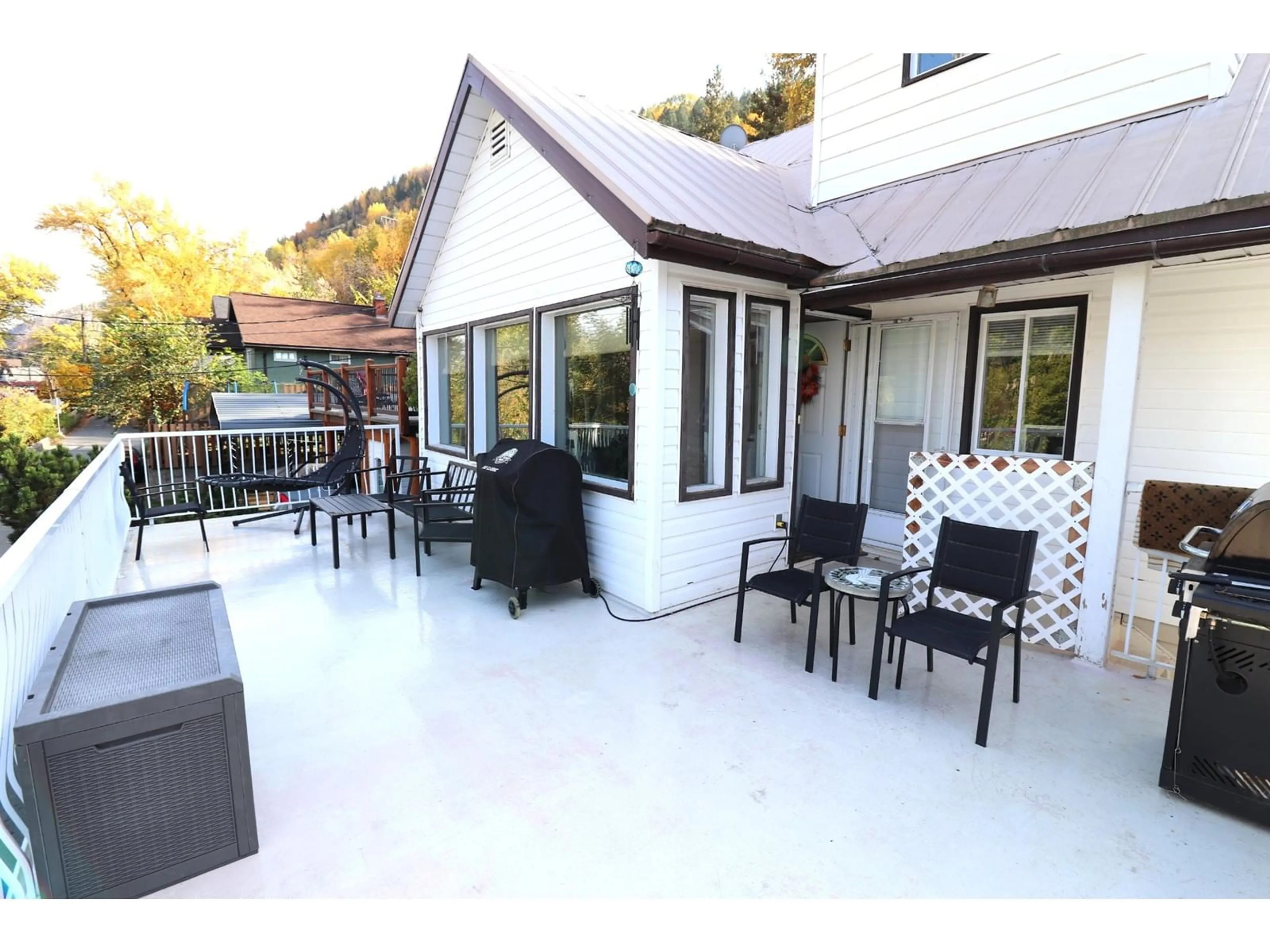 Patio, cottage for 1834 WILMES Lane, Trail British Columbia V1R4H3