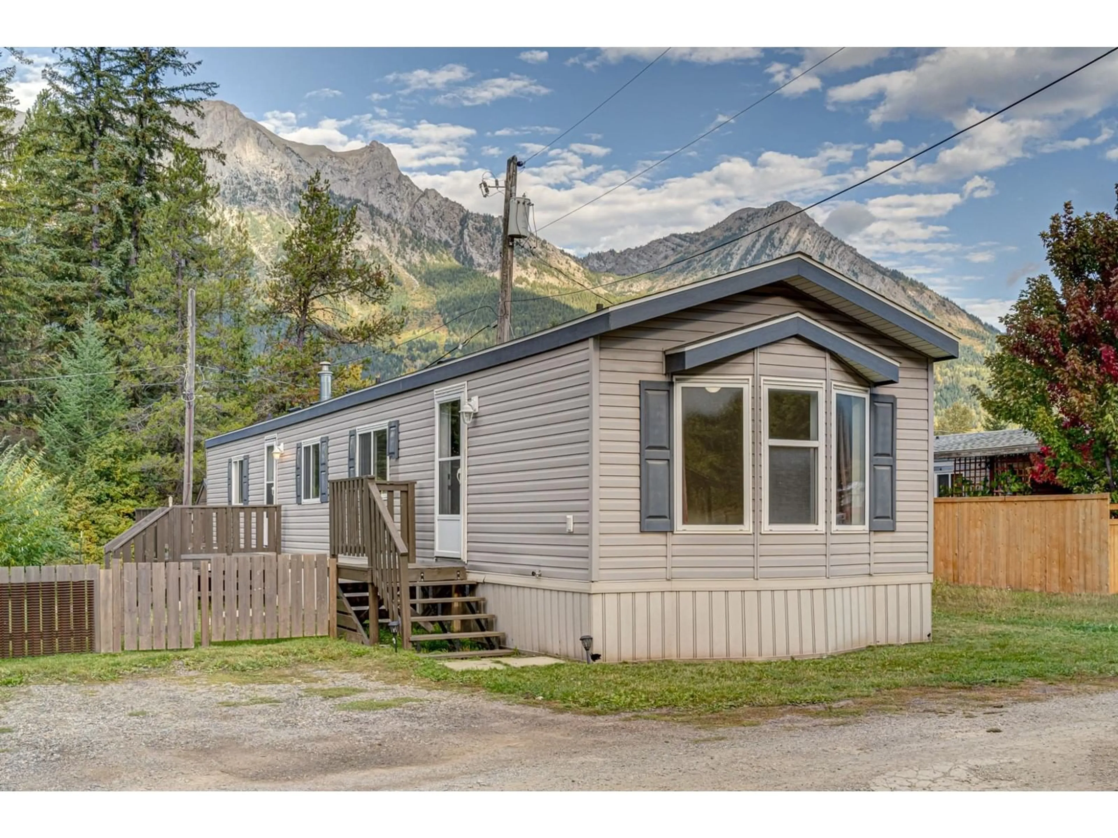 A pic from exterior of the house or condo, cottage for 9773 STEPHENSON Road Unit# 19, Fernie British Columbia V0B1M5