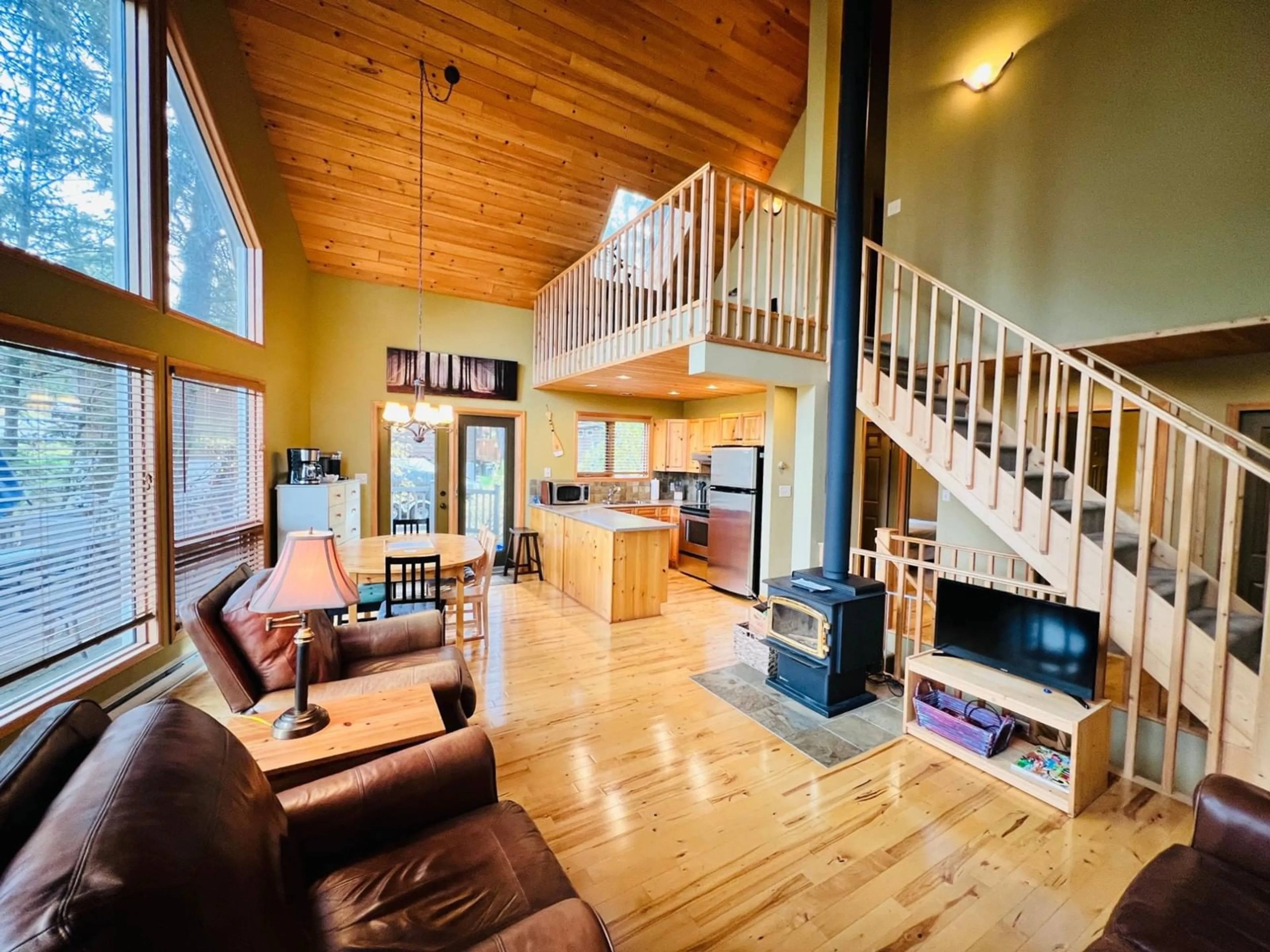 Living room, wood floors for 4888 SABLE Road, Fairmont Hot Springs British Columbia V0B1L1