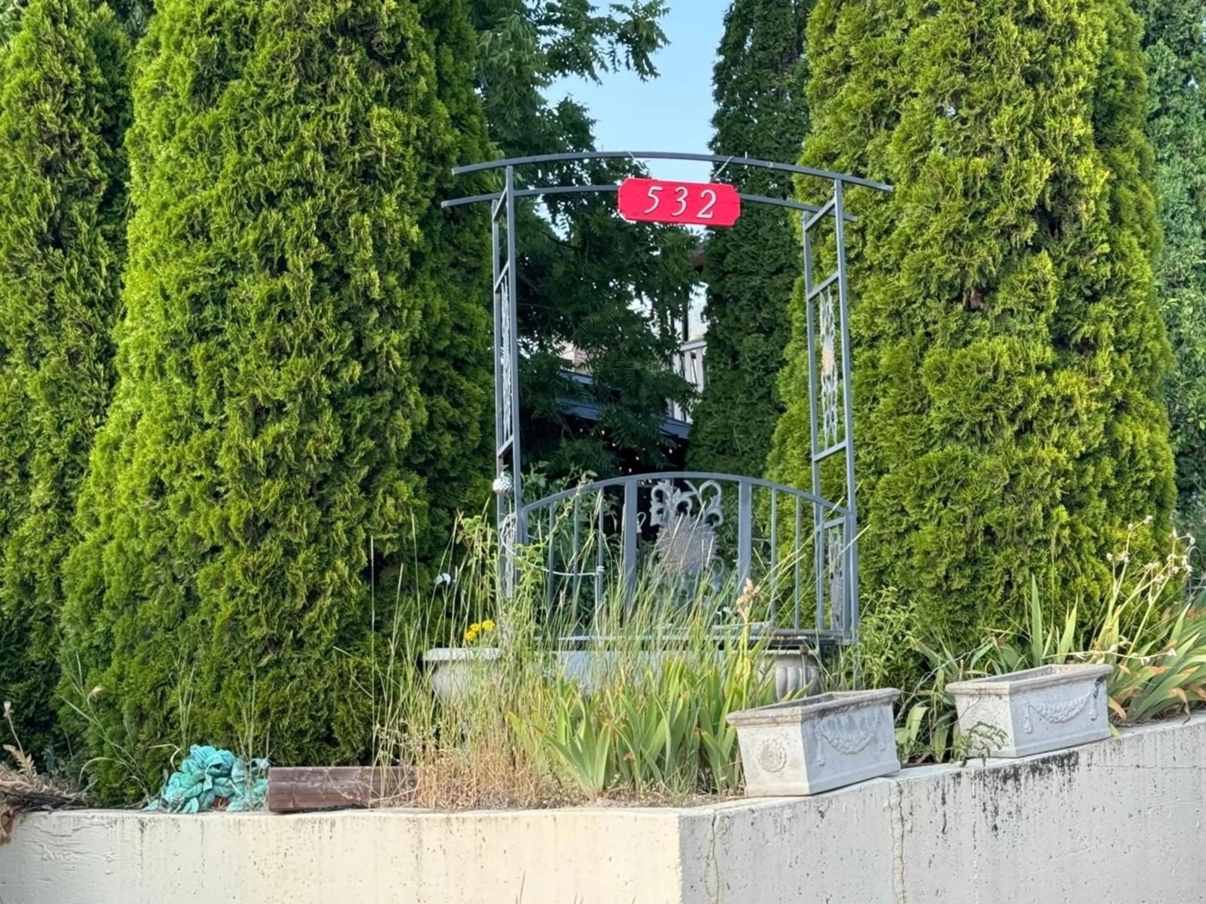 Patio, the fenced backyard for 532 6TH  N Avenue, Creston British Columbia V0B1G0