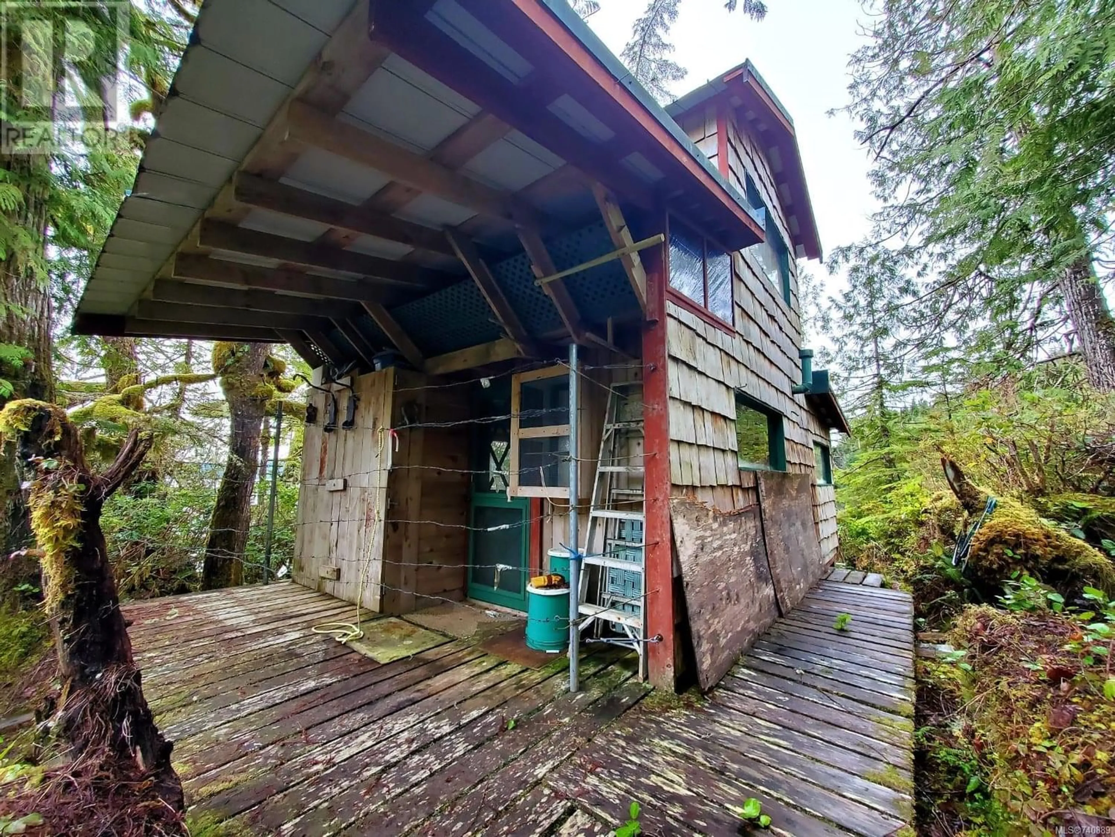 Cottage for LT 3 Cypress Bay, Tofino British Columbia V0R3A0