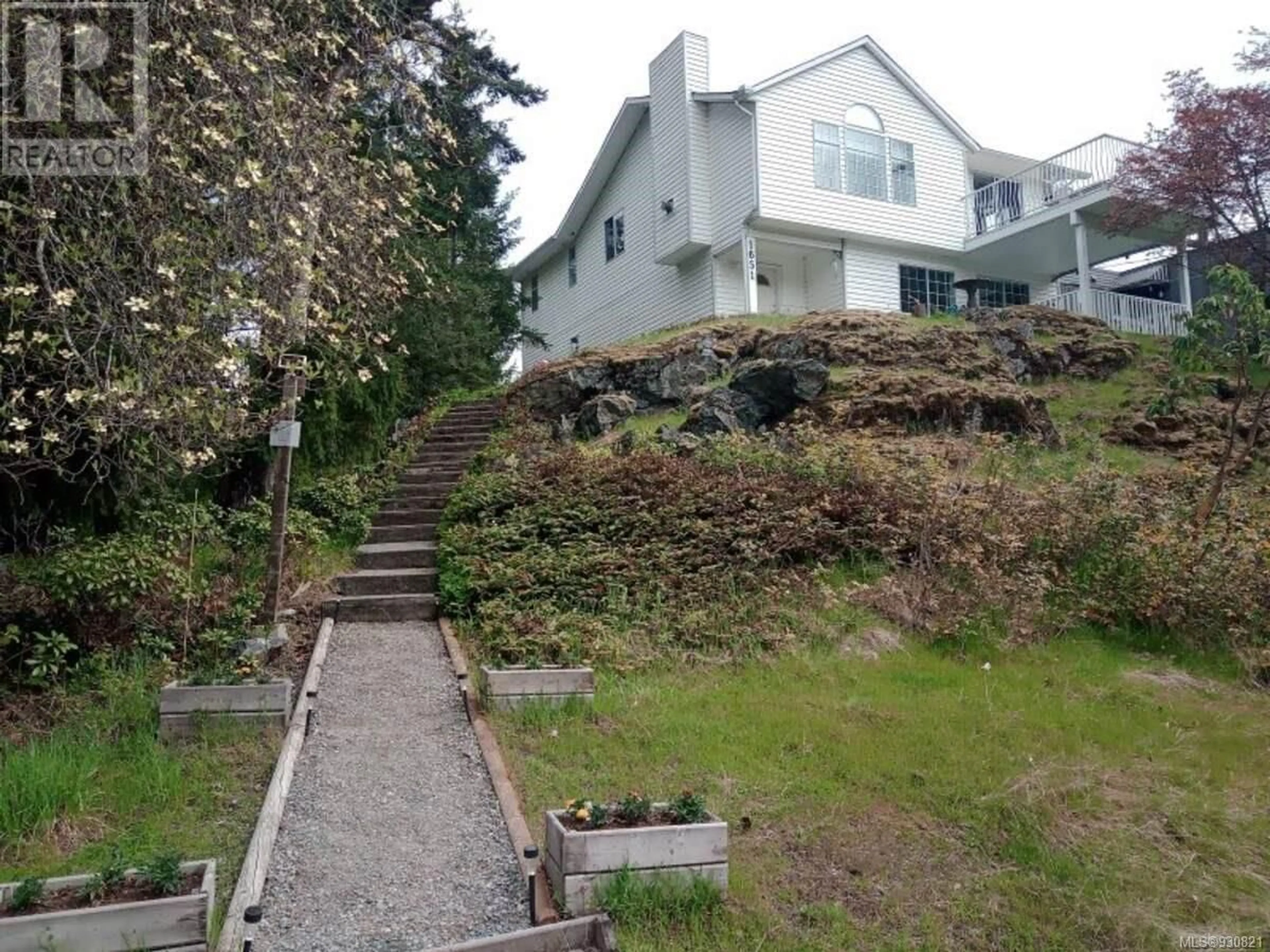 Frontside or backside of a home for 1651 Sheriff Way, Nanaimo British Columbia V9T4A4