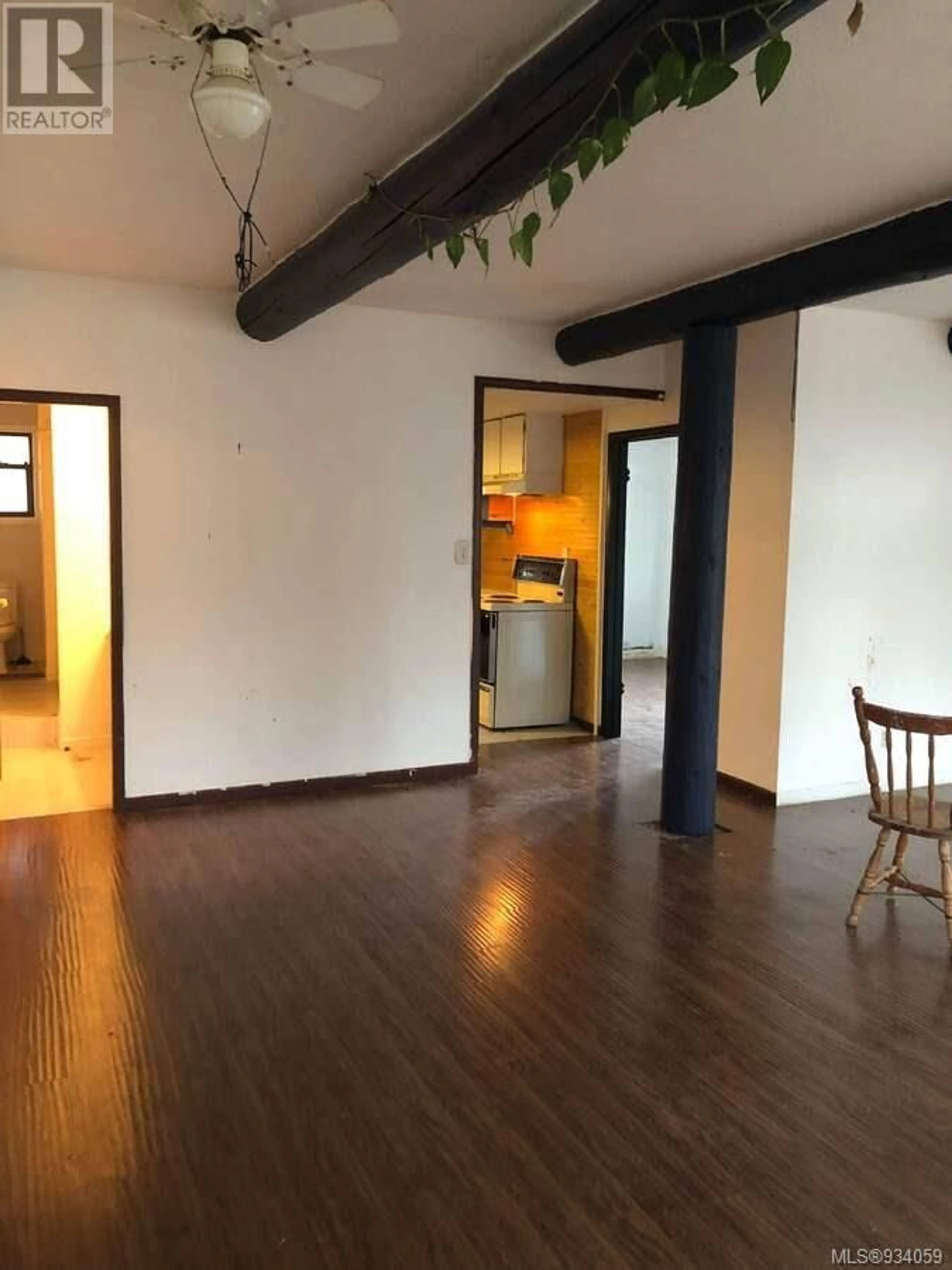 A pic of a room for 1586 MCKIBBON ROAD NORTH, Errington British Columbia V0R1V0