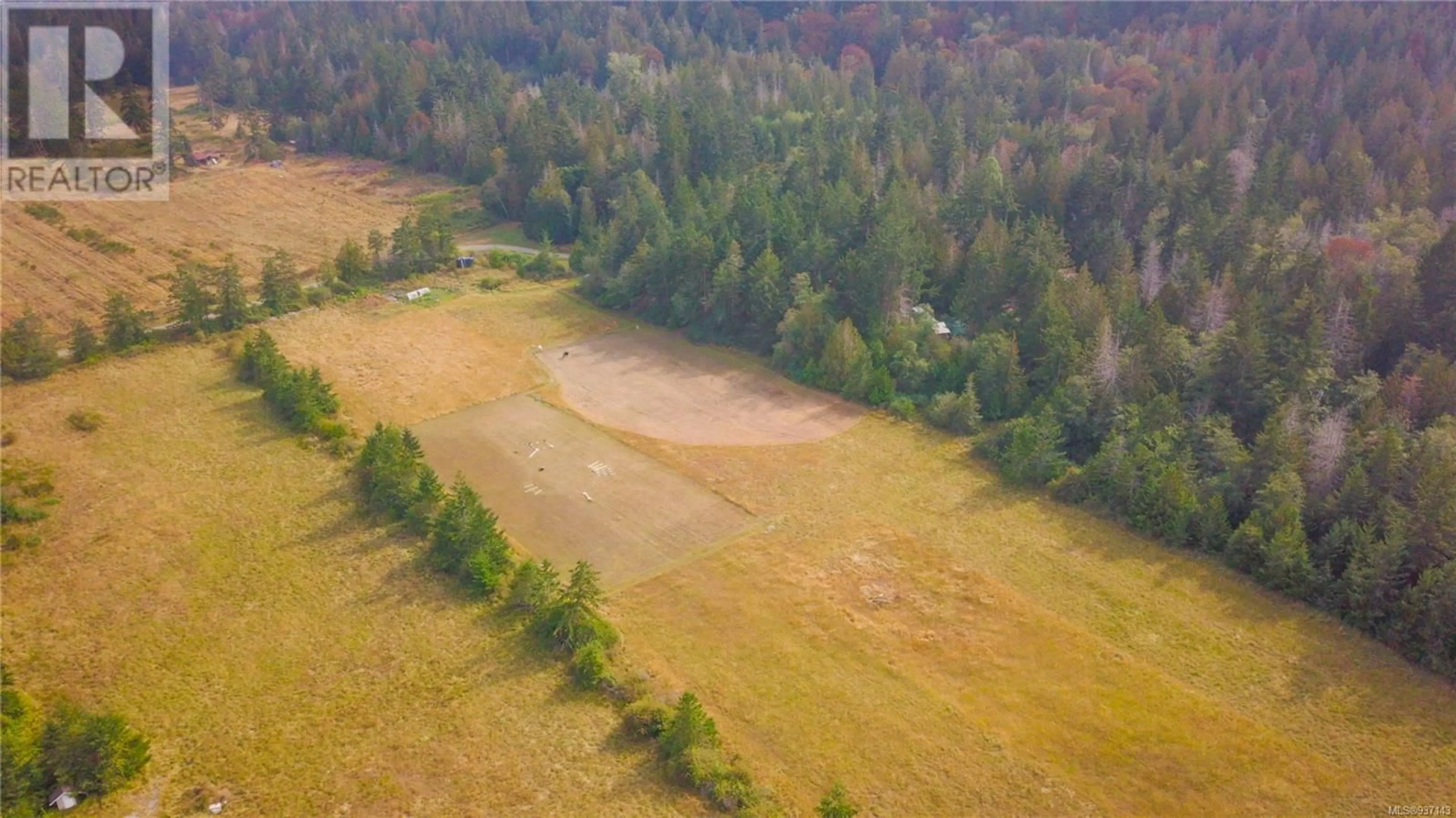 A pic from outside/outdoor area/front of a property/back of a property/a pic from drone, forest/trees view for 9891 SPALDING ROAD, Pender Island British Columbia V0N2M3