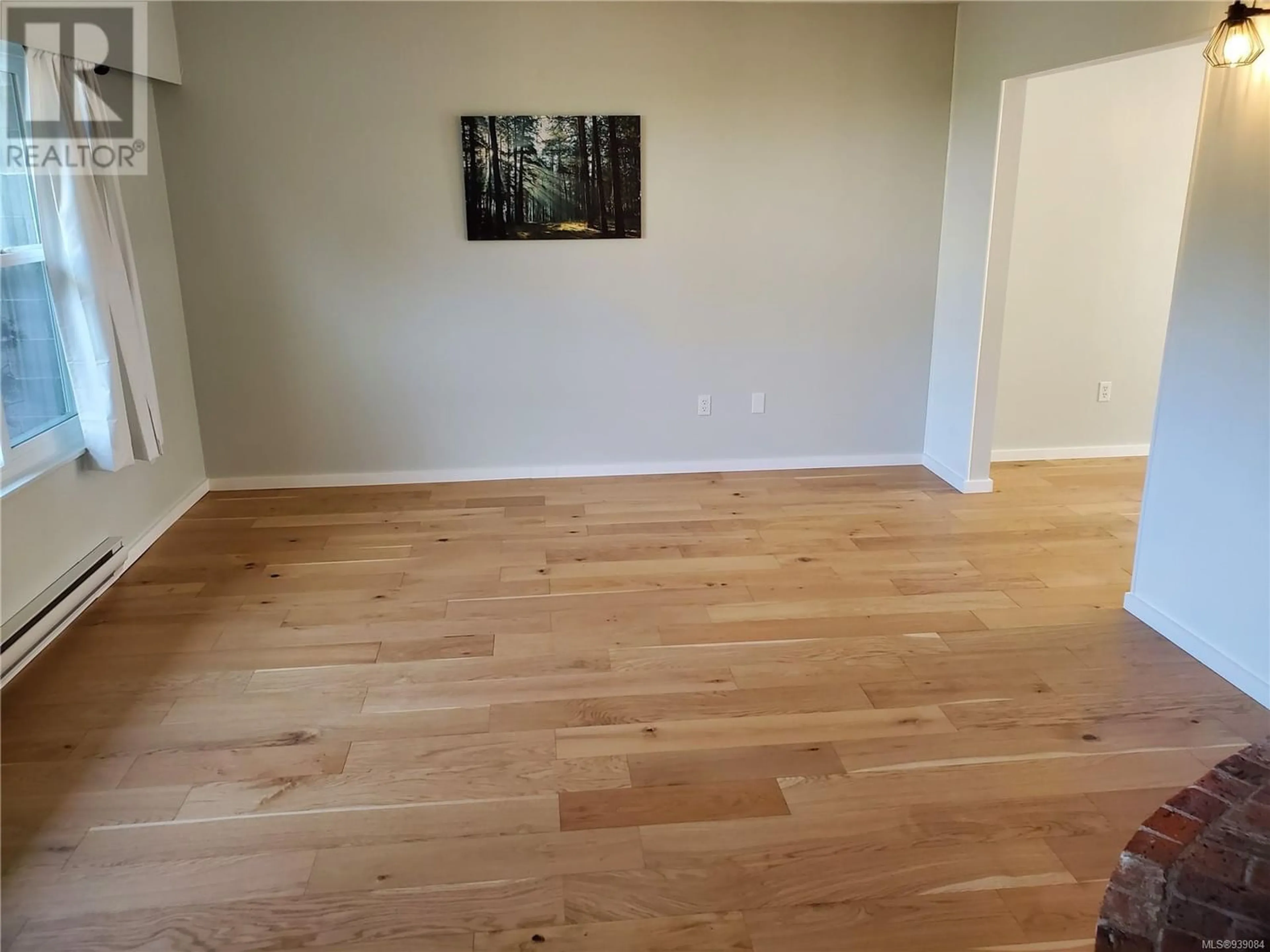 A pic of a room, wood floors for 24 500 Muchalat Pl, Gold River British Columbia V0P1G0