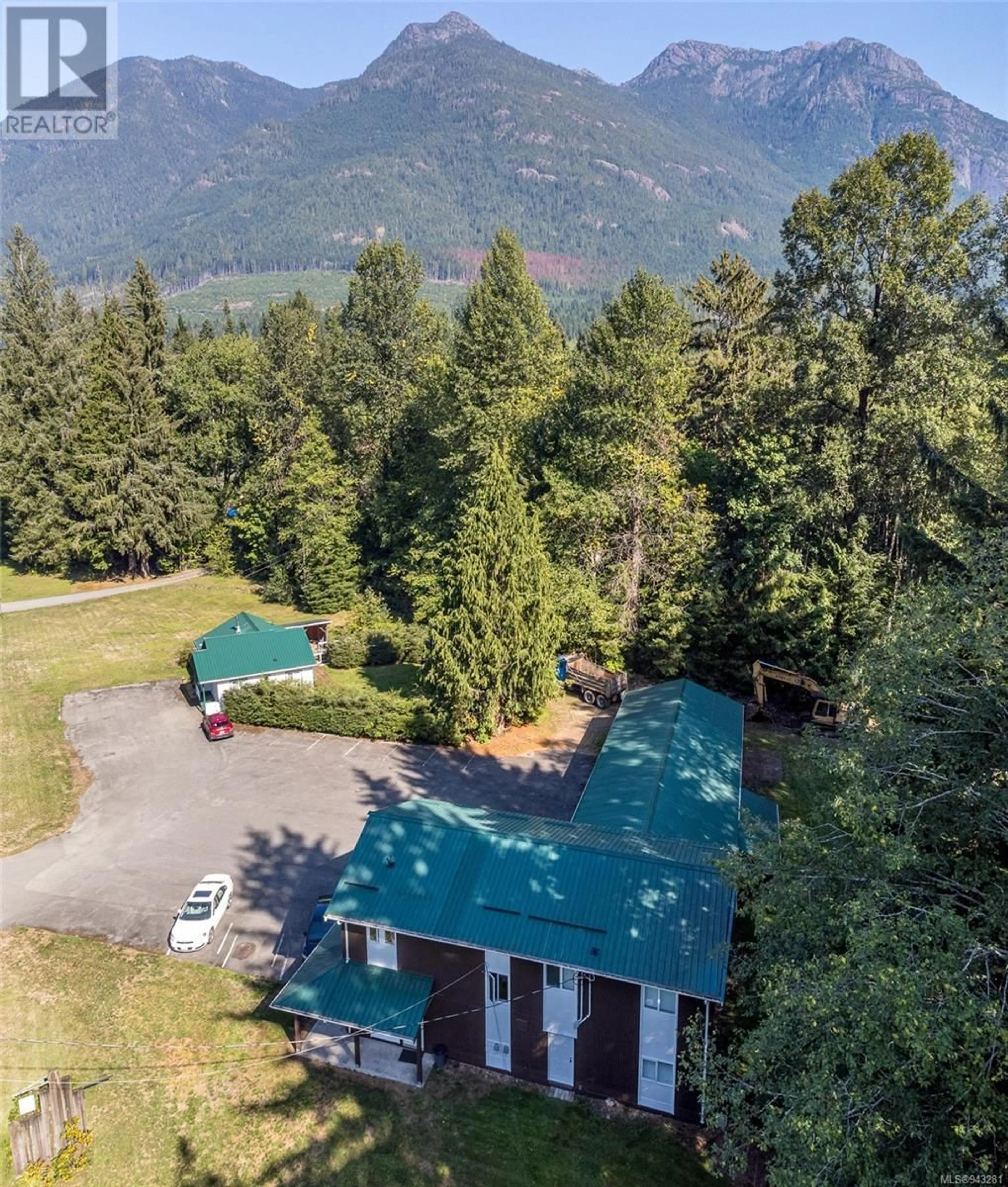 A pic from exterior of the house or condo for 1260 Sayward Rd, Sayward British Columbia V0P1R0