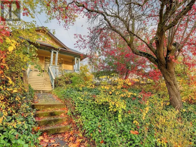 562 Sumas St, Victoria 2