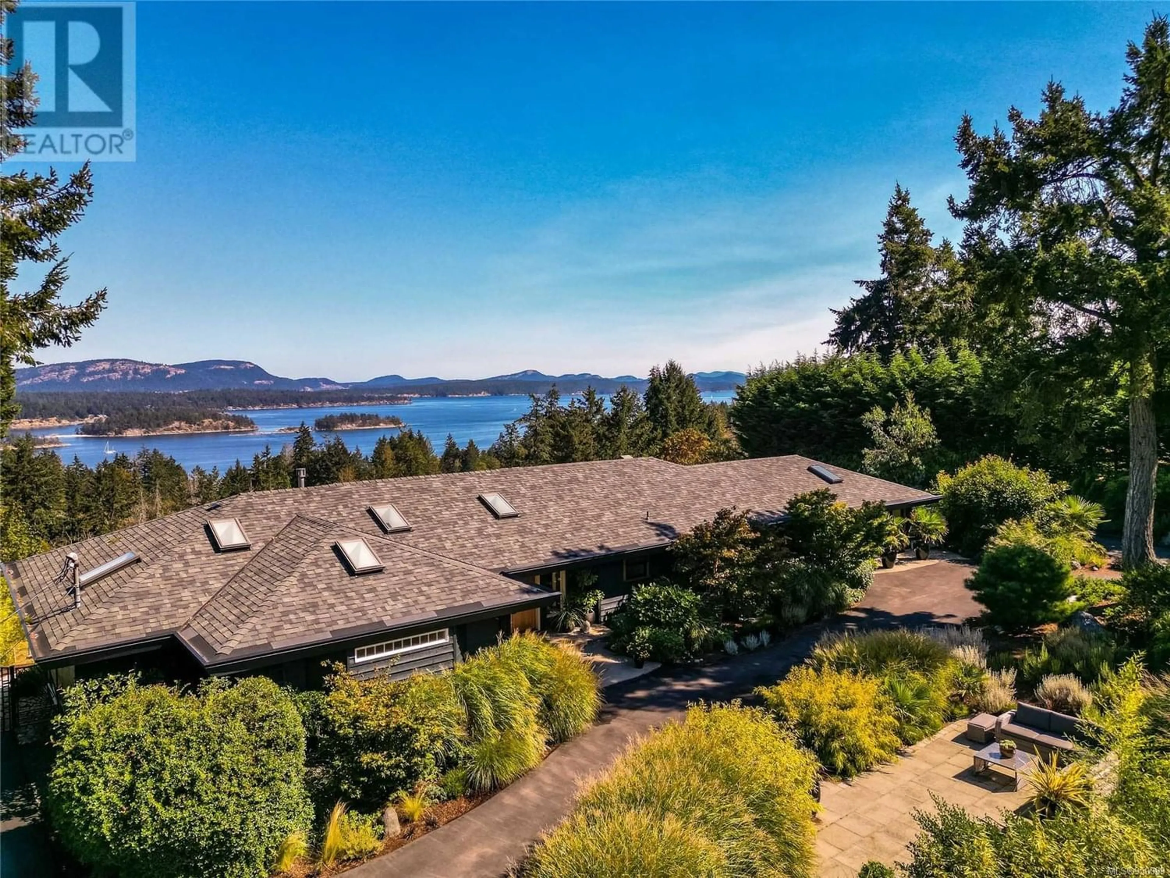 Lakeview for 119 Castle Cross Rd, Salt Spring British Columbia V8K2G1