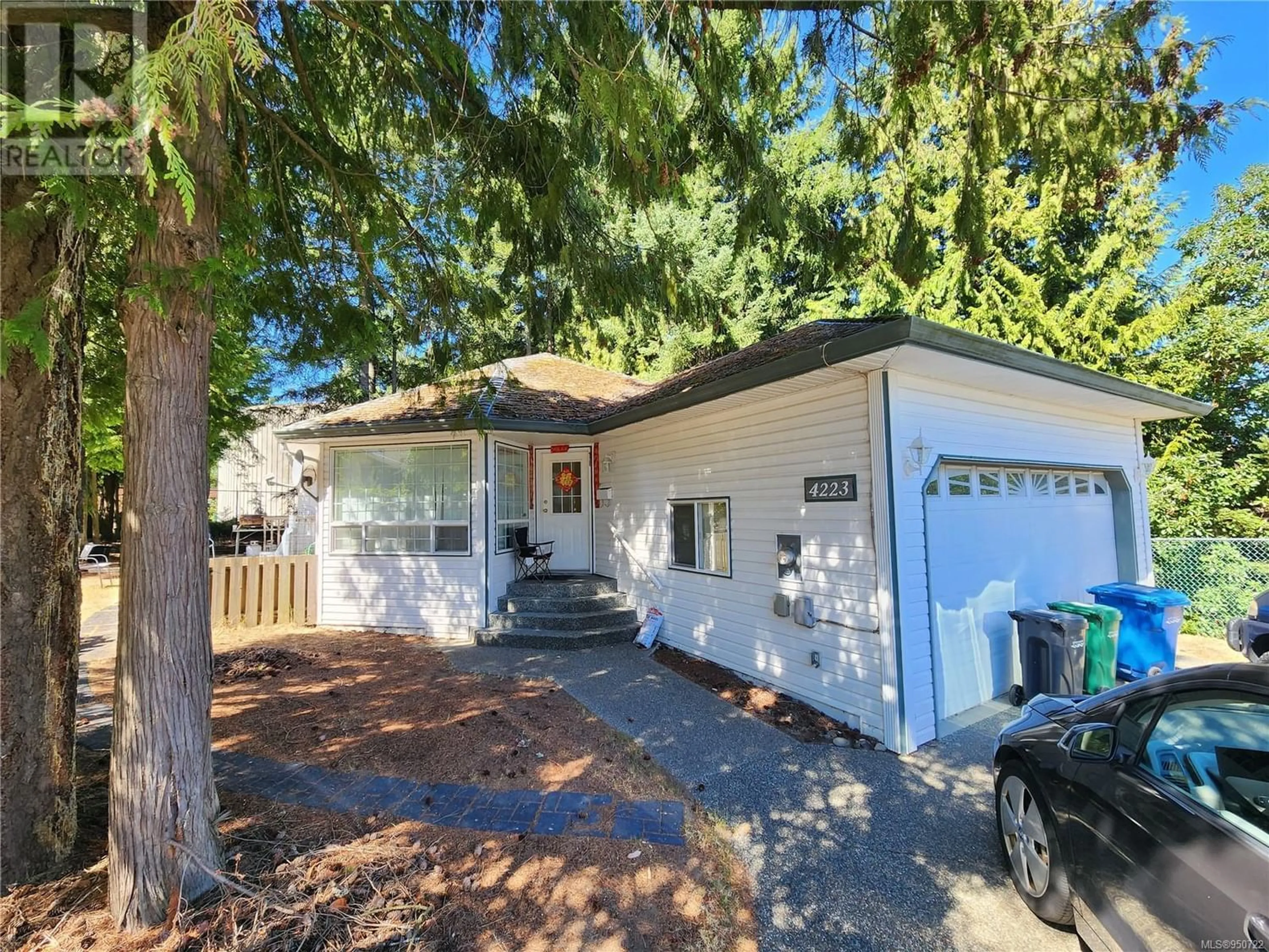 Frontside or backside of a home for 4223 Early Dr, Nanaimo British Columbia V9T4K1
