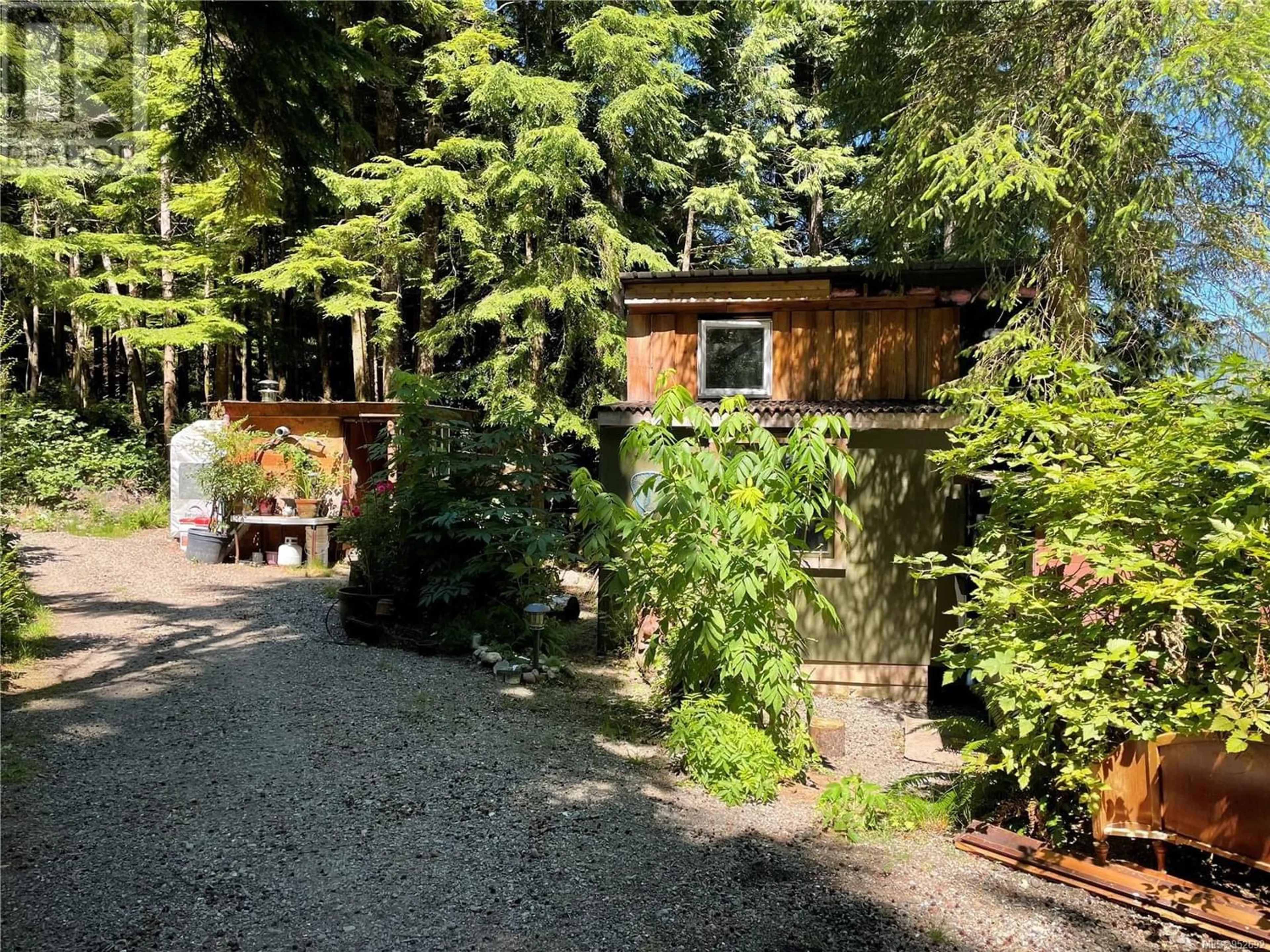 Patio, cottage for Lot 5 Kvarno Island, Ucluelet British Columbia V0R3A0