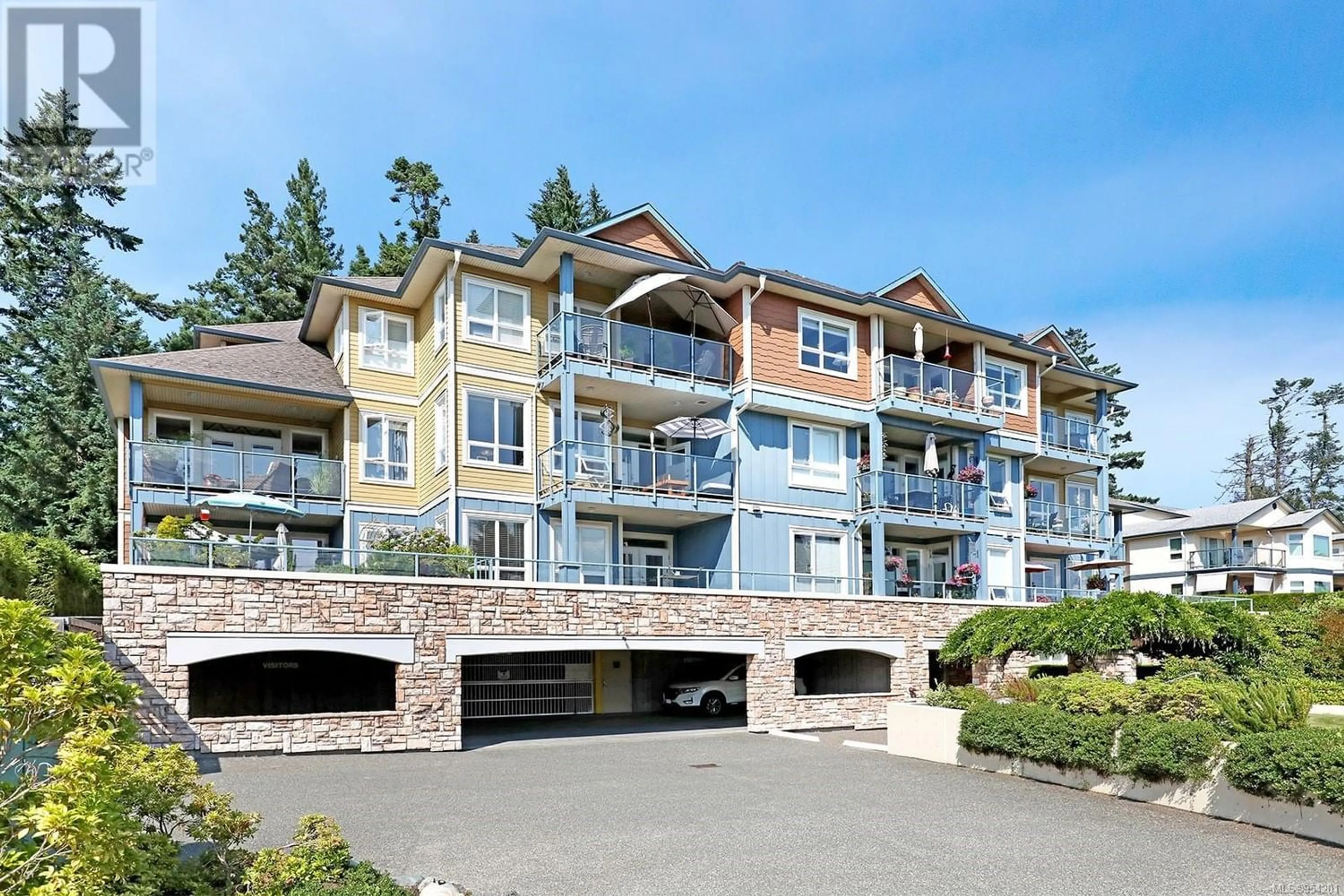 A pic from exterior of the house or condo for 301 1912 Comox Ave, Comox British Columbia V9M3M7