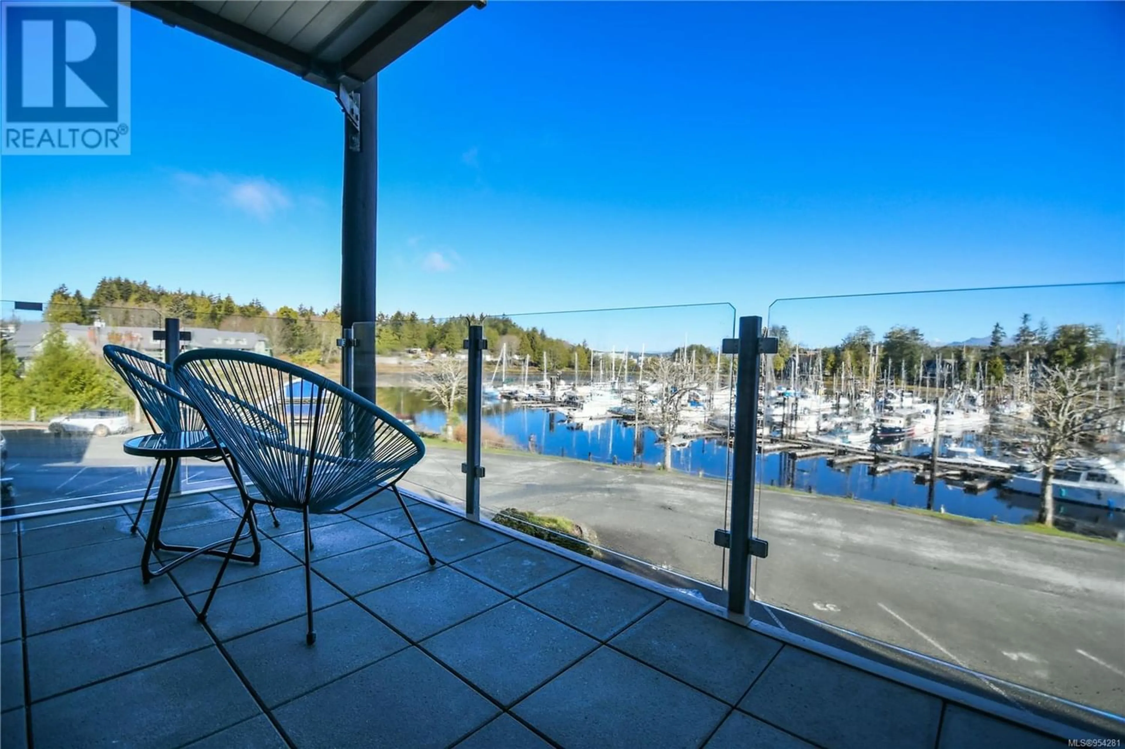 Lakeview for 104 1917 Peninsula Rd, Ucluelet British Columbia V0R3A0