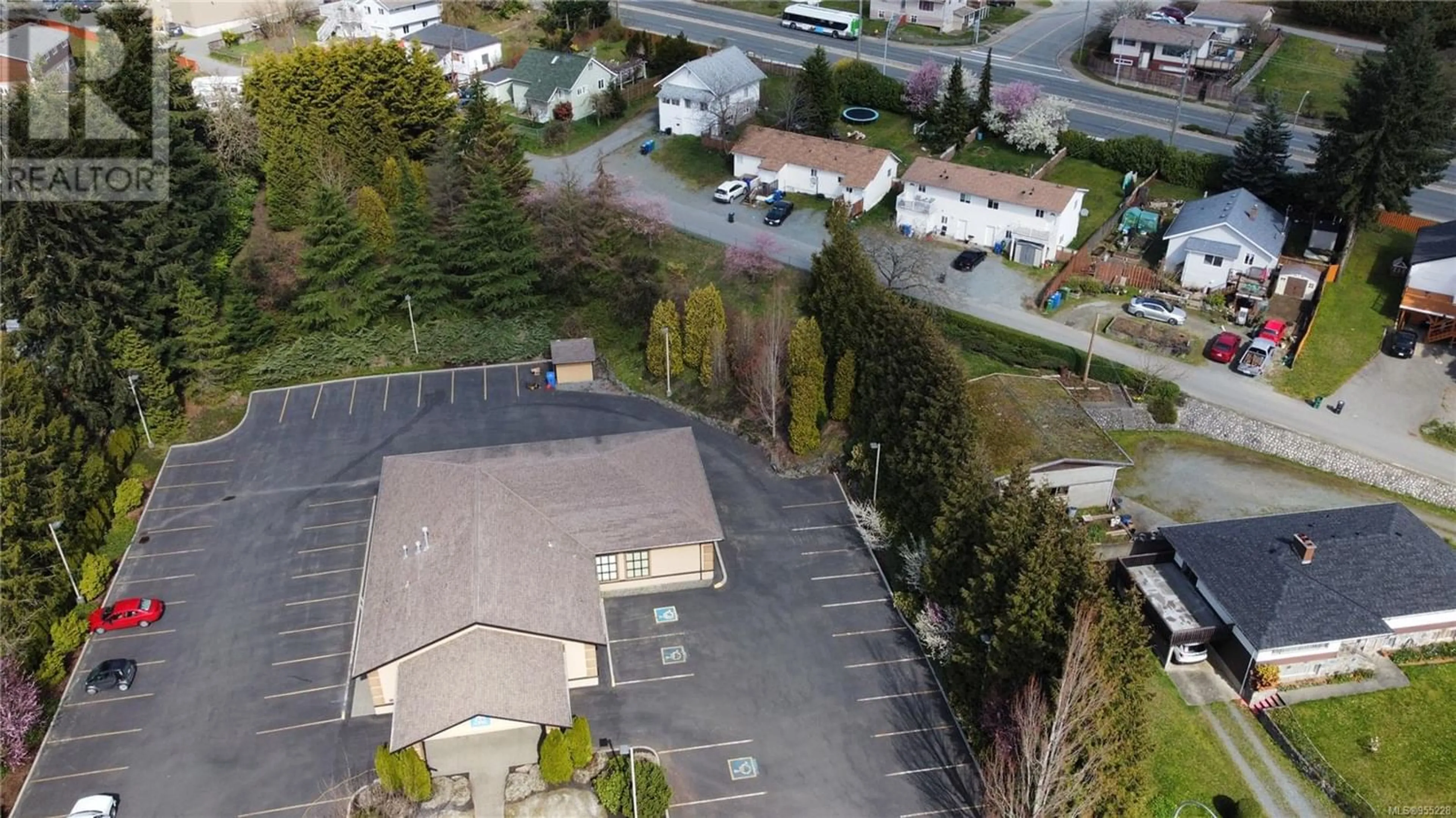 A pic from exterior of the house or condo, the street view for 2111-2119 Bowen Rd, Nanaimo British Columbia V9S1H6