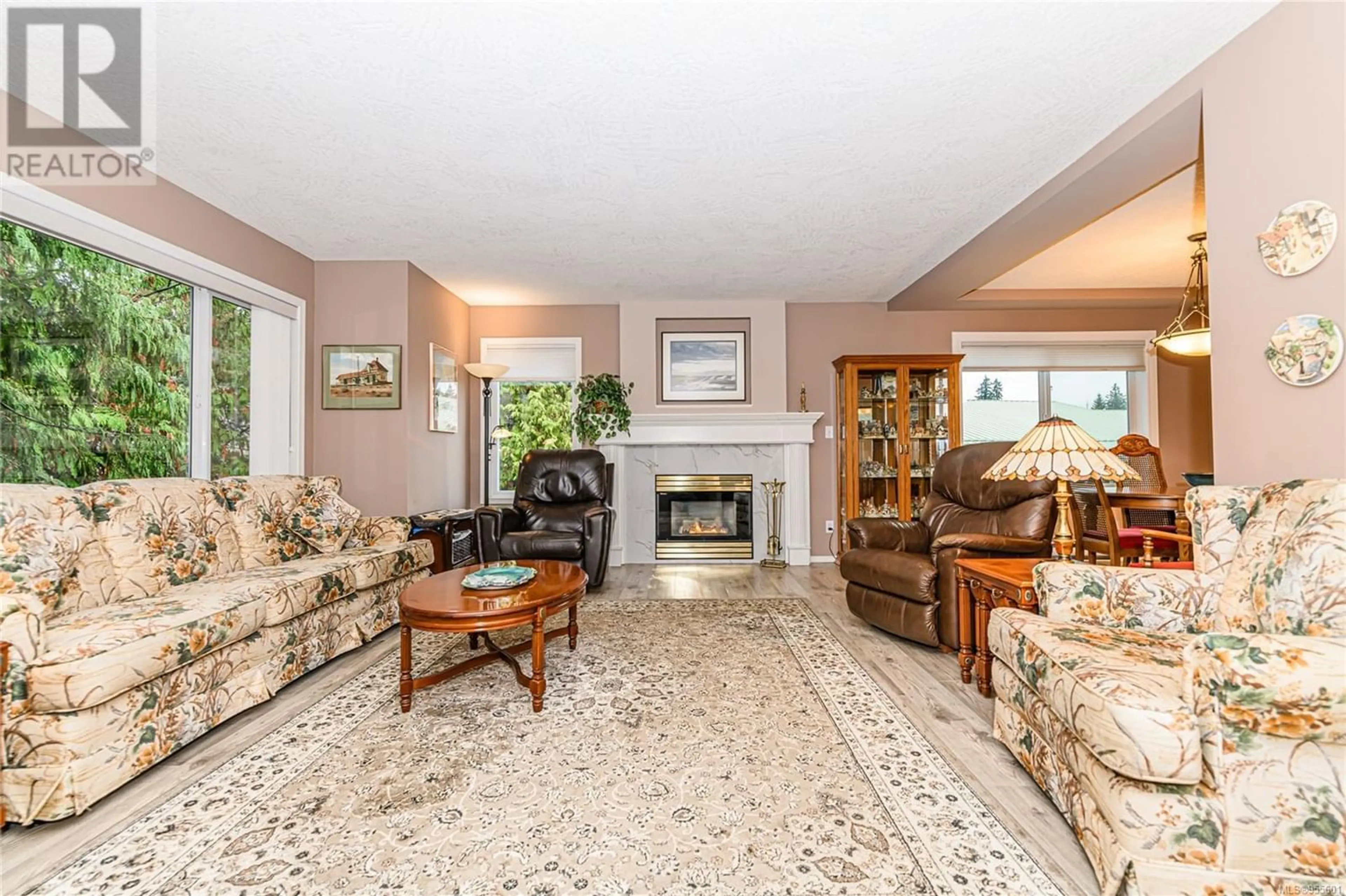 Living room for 2383 Setchfield Ave, Langford British Columbia V9B5W1