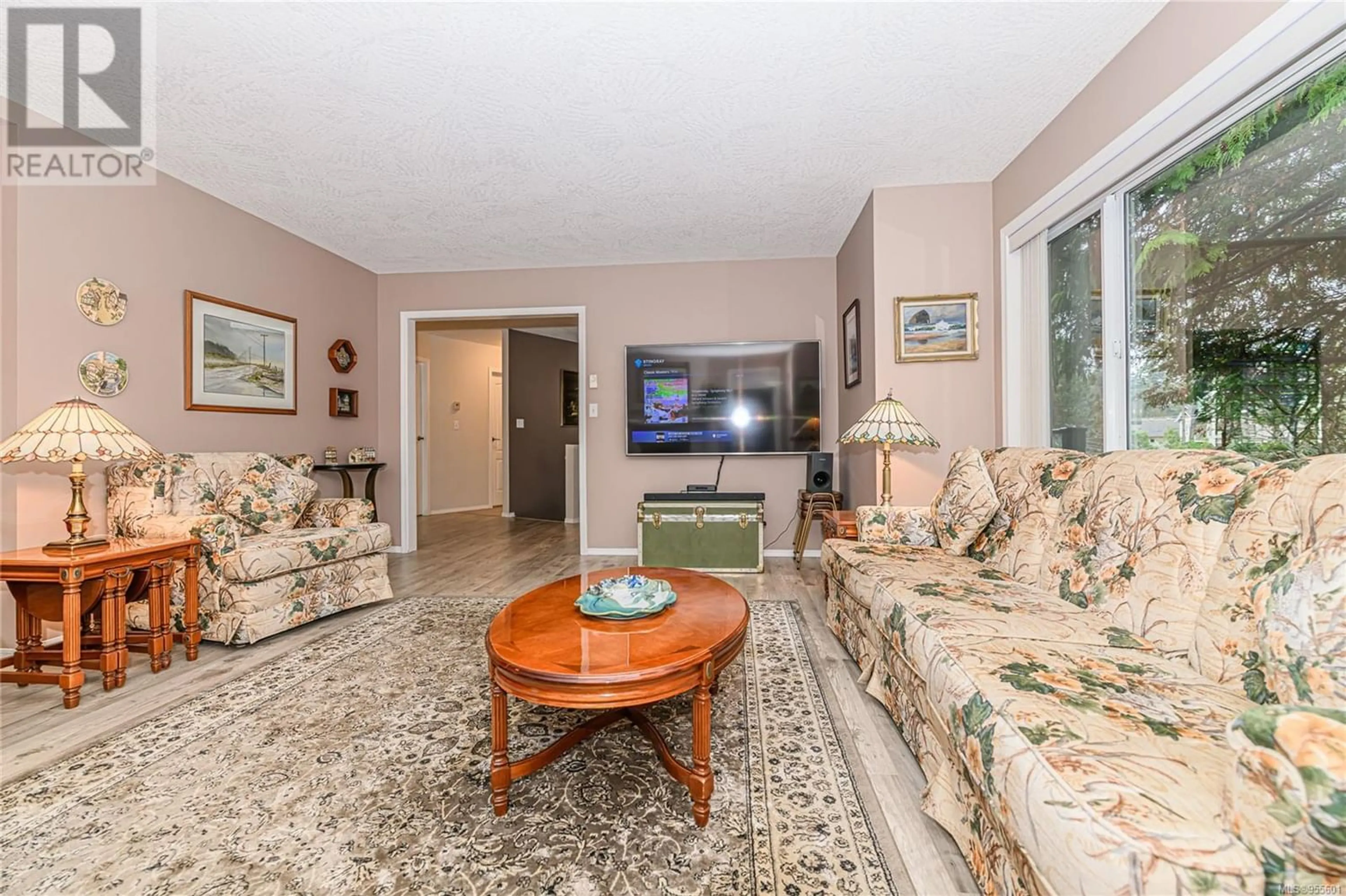 Living room for 2383 Setchfield Ave, Langford British Columbia V9B5W1