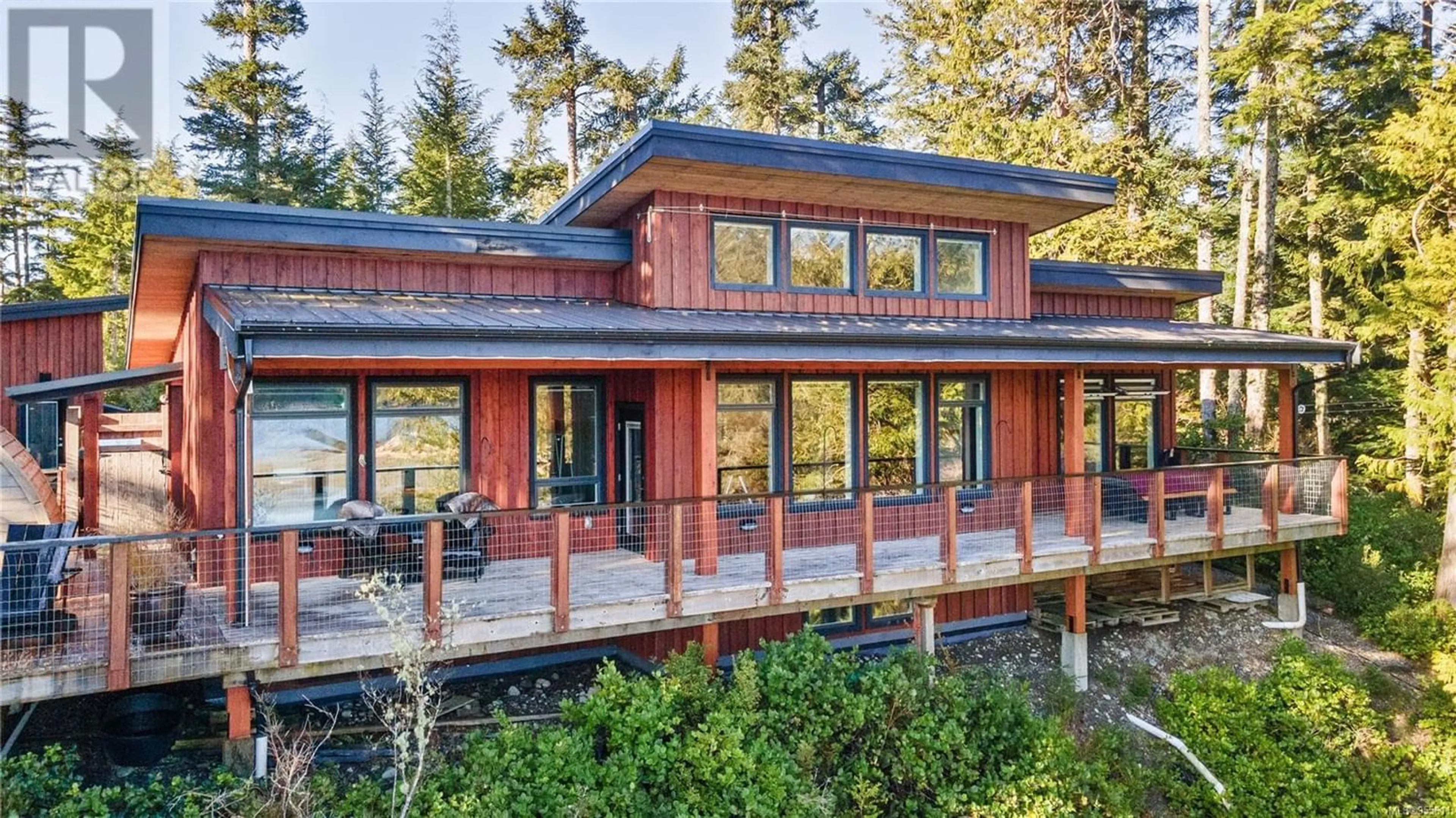 Cottage for 875 Elina Rd, Ucluelet British Columbia V0R3A0