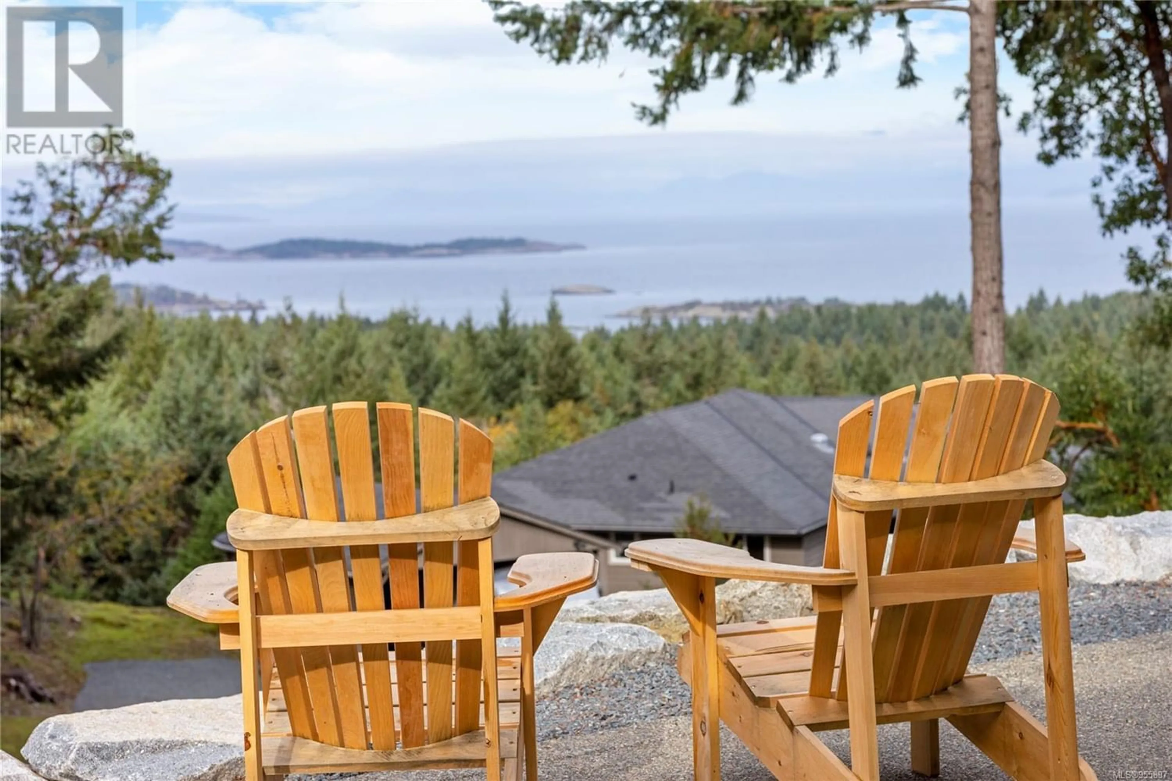 Patio for 2974 Anchor Way, Nanoose Bay British Columbia V9P9G2