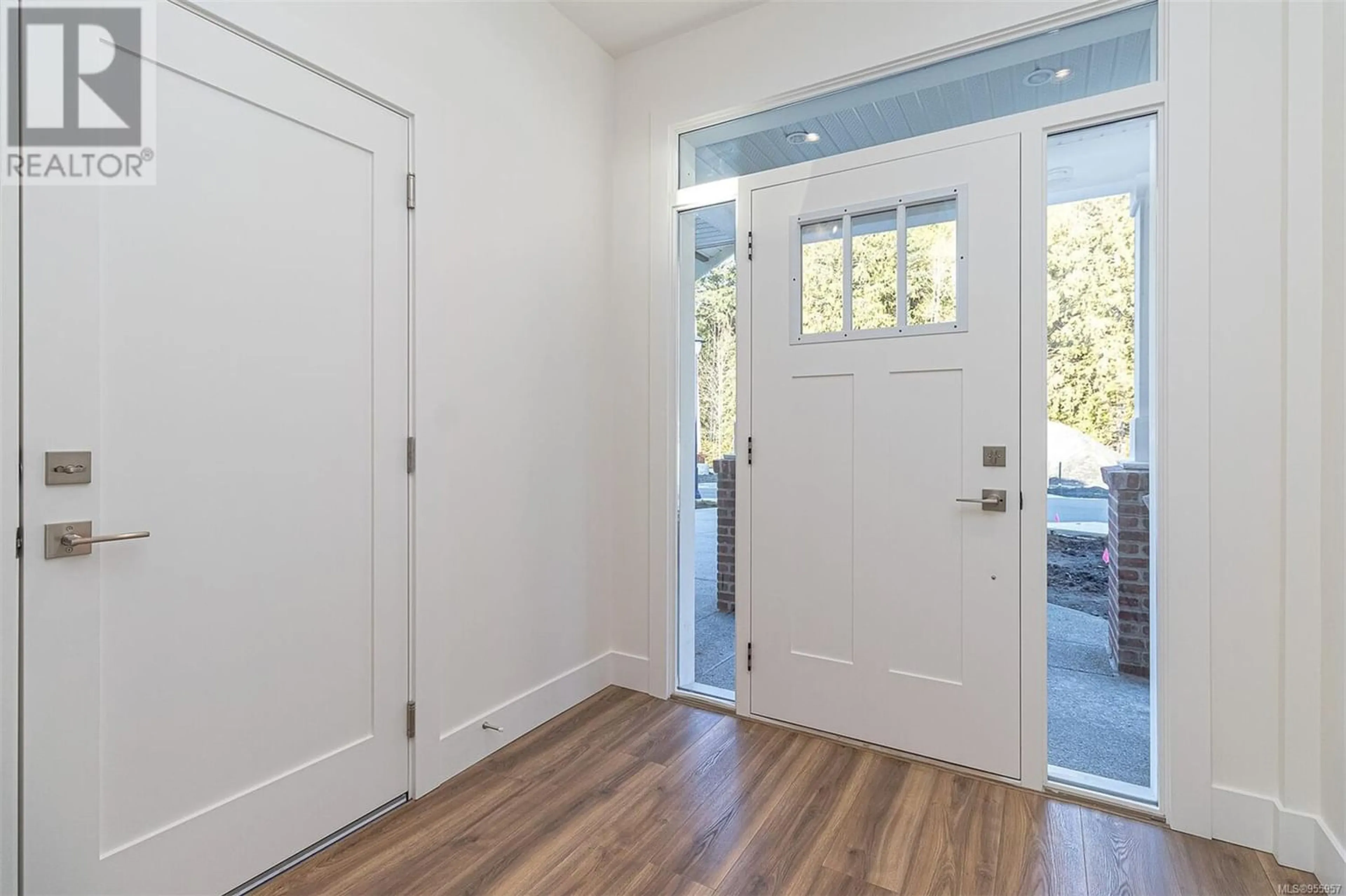 Indoor entryway for 2172 Triangle Trail, Langford British Columbia V9C0S6