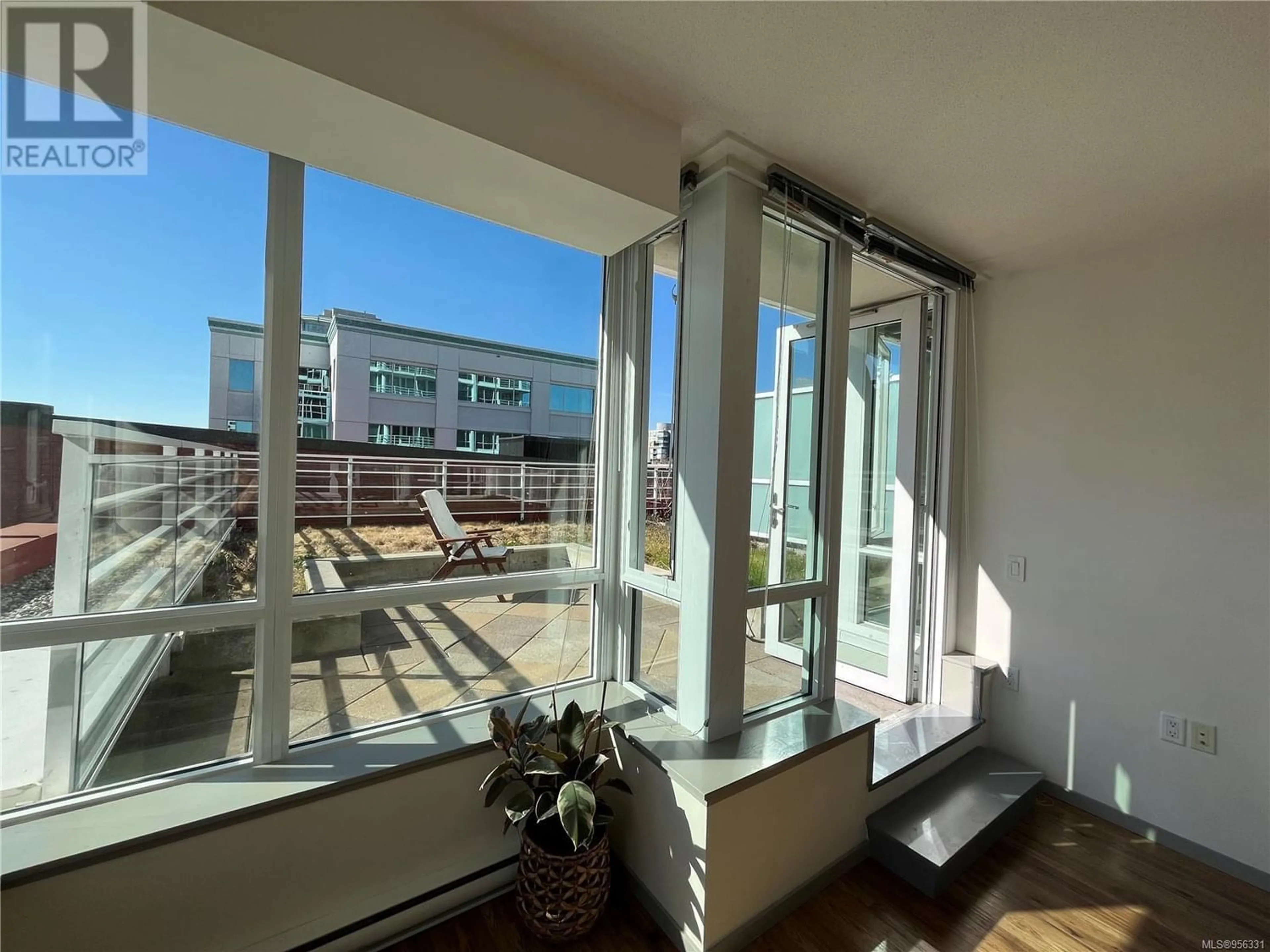 Other indoor space for 503 834 Johnson St, Victoria British Columbia V8W1N3
