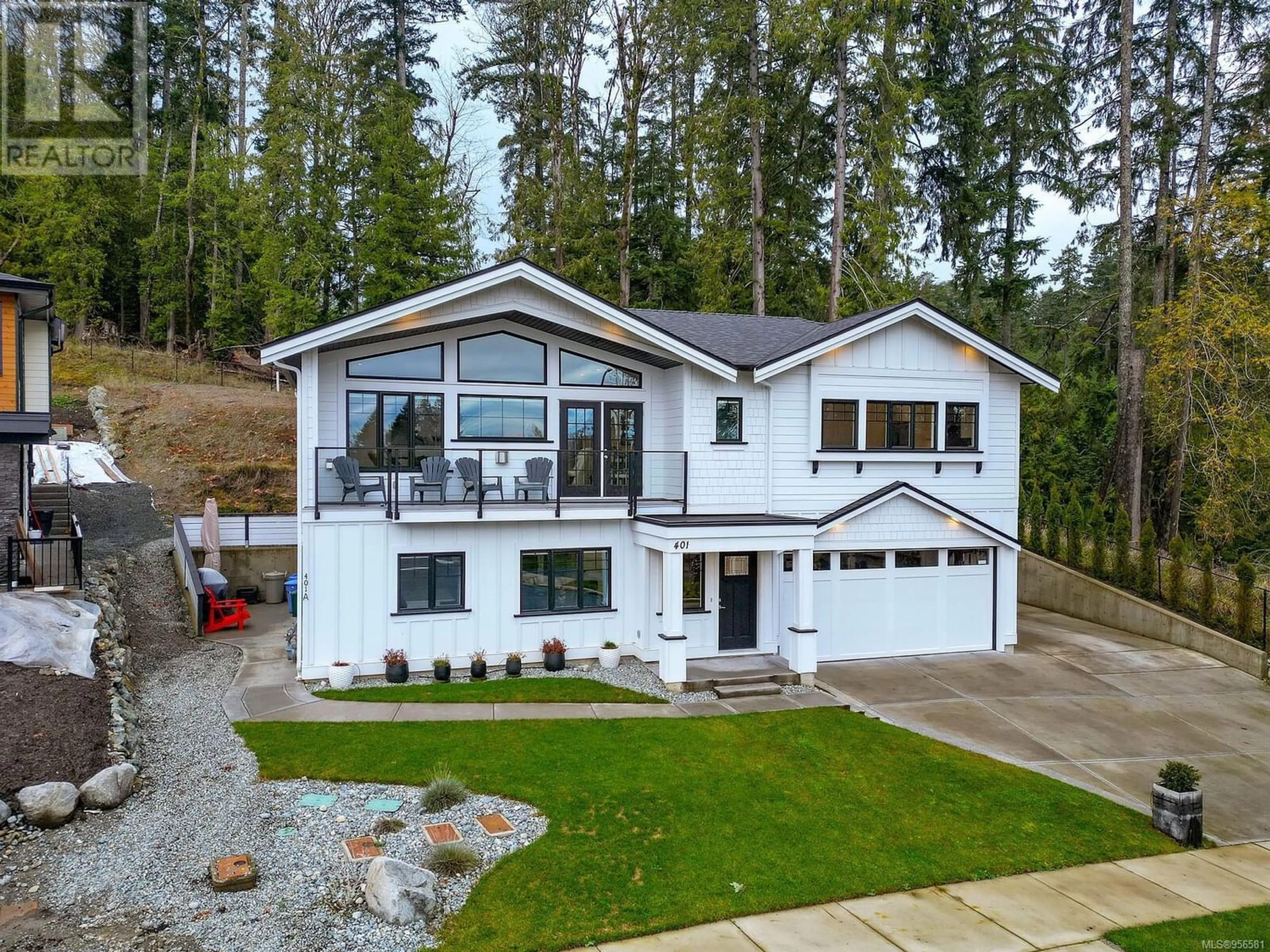 Frontside or backside of a home for 401 colonia Dr S, Ladysmith British Columbia V9G0B8