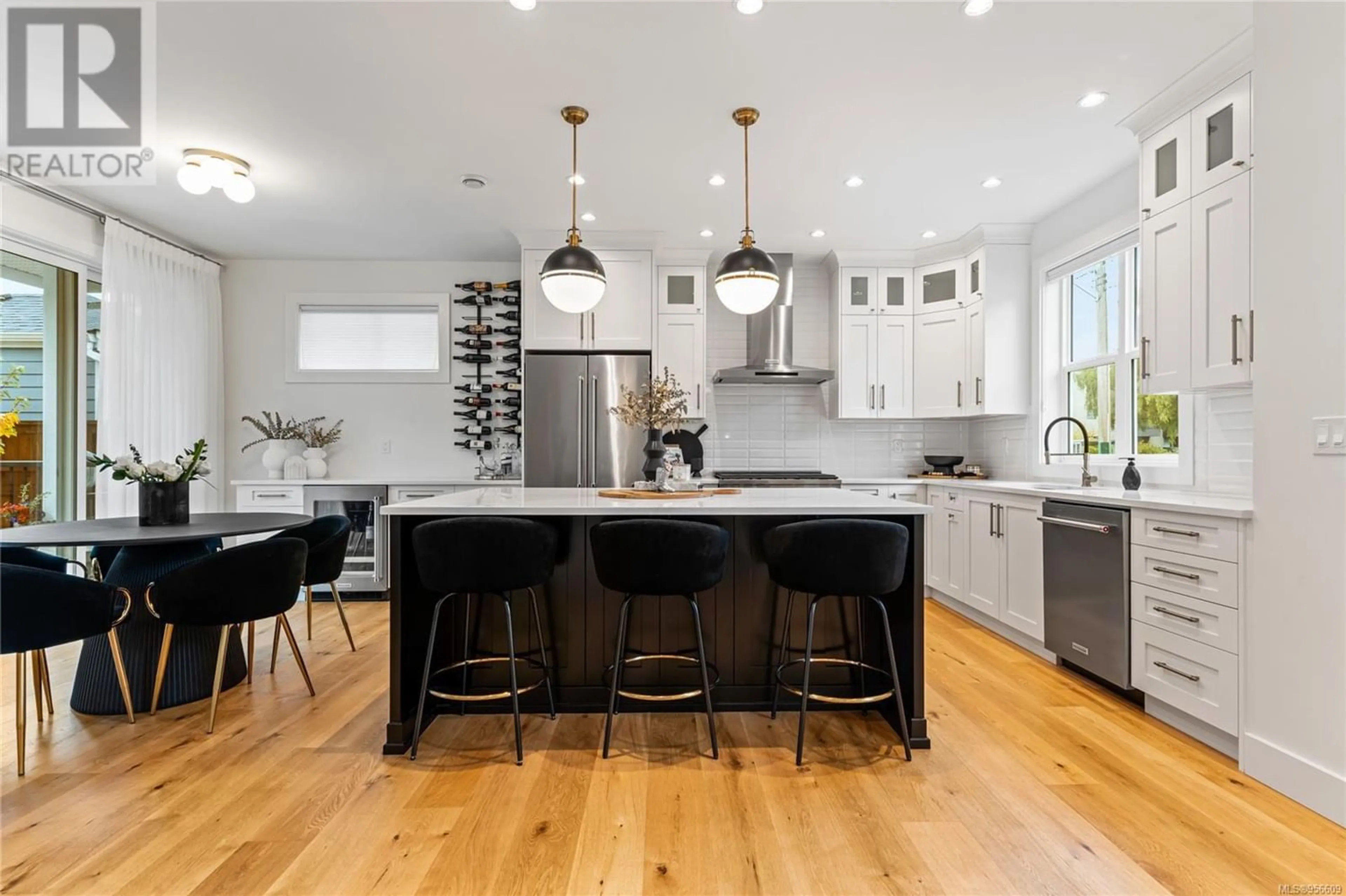 Contemporary kitchen for 160 South Turner St S, Victoria British Columbia V8V1A8