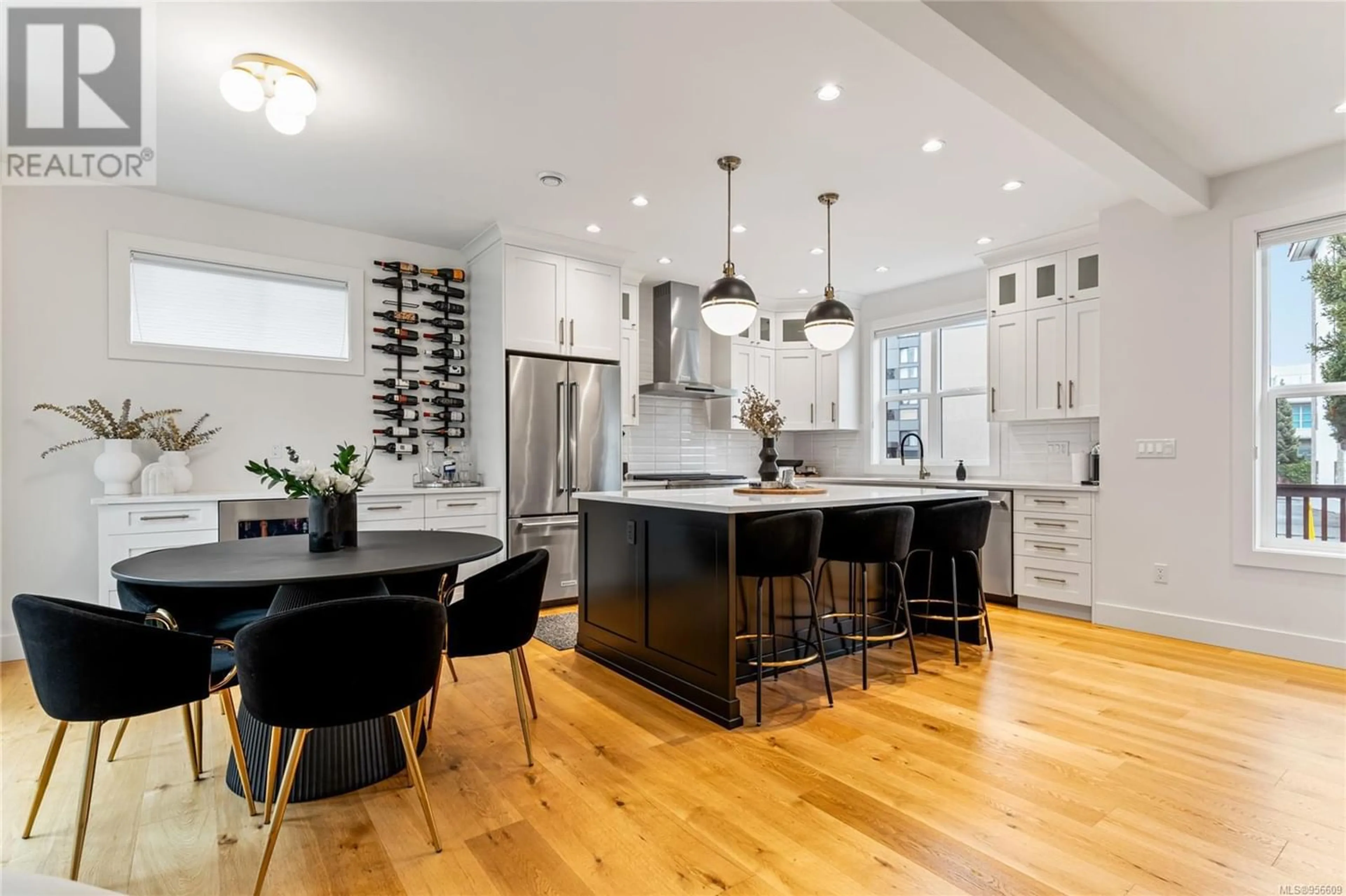 Contemporary kitchen for 160 South Turner St S, Victoria British Columbia V8V1A8