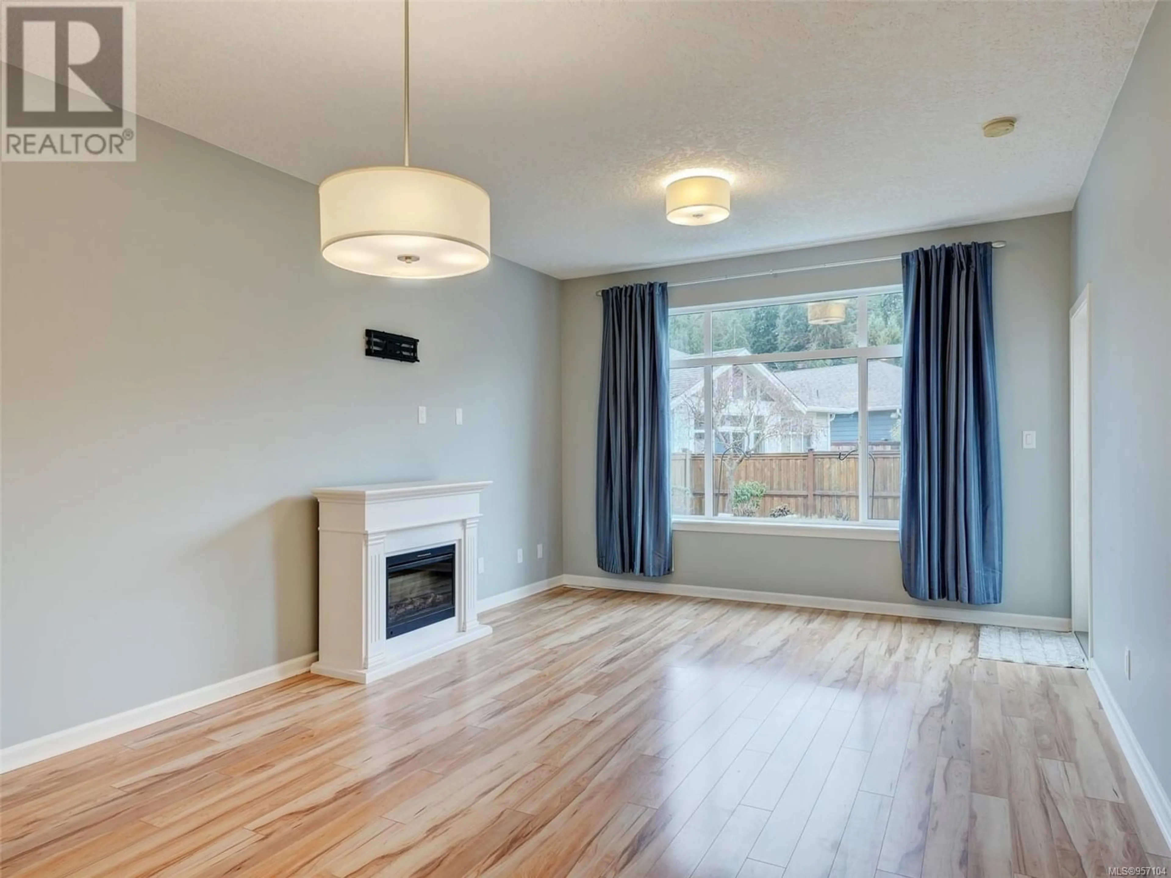 A pic of a room for 6348 Shambrook Dr, Sooke British Columbia V9Z0Y4