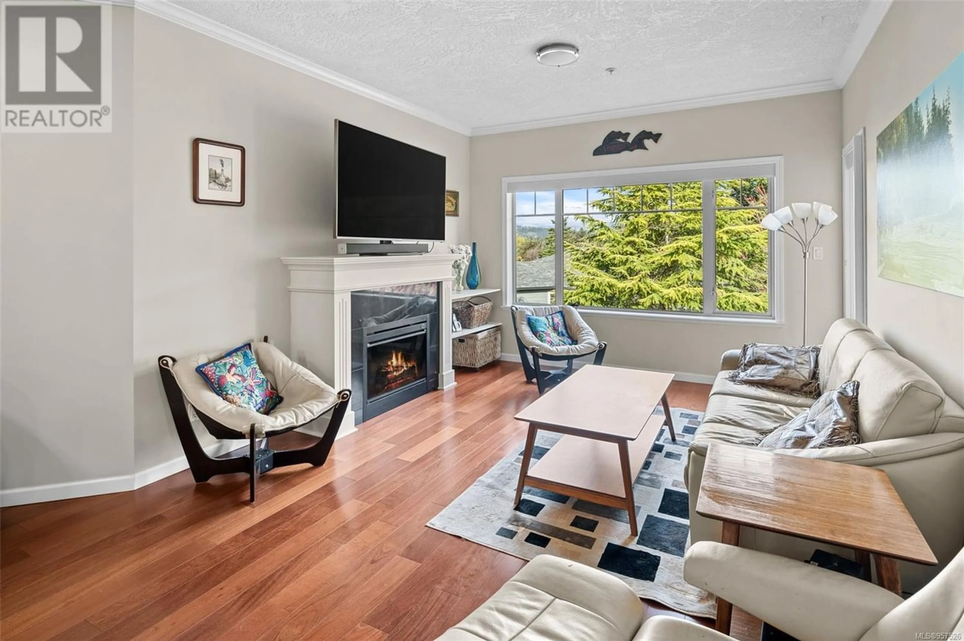 Living room for 407 125 Aldersmith Pl, View Royal British Columbia V9A7M7