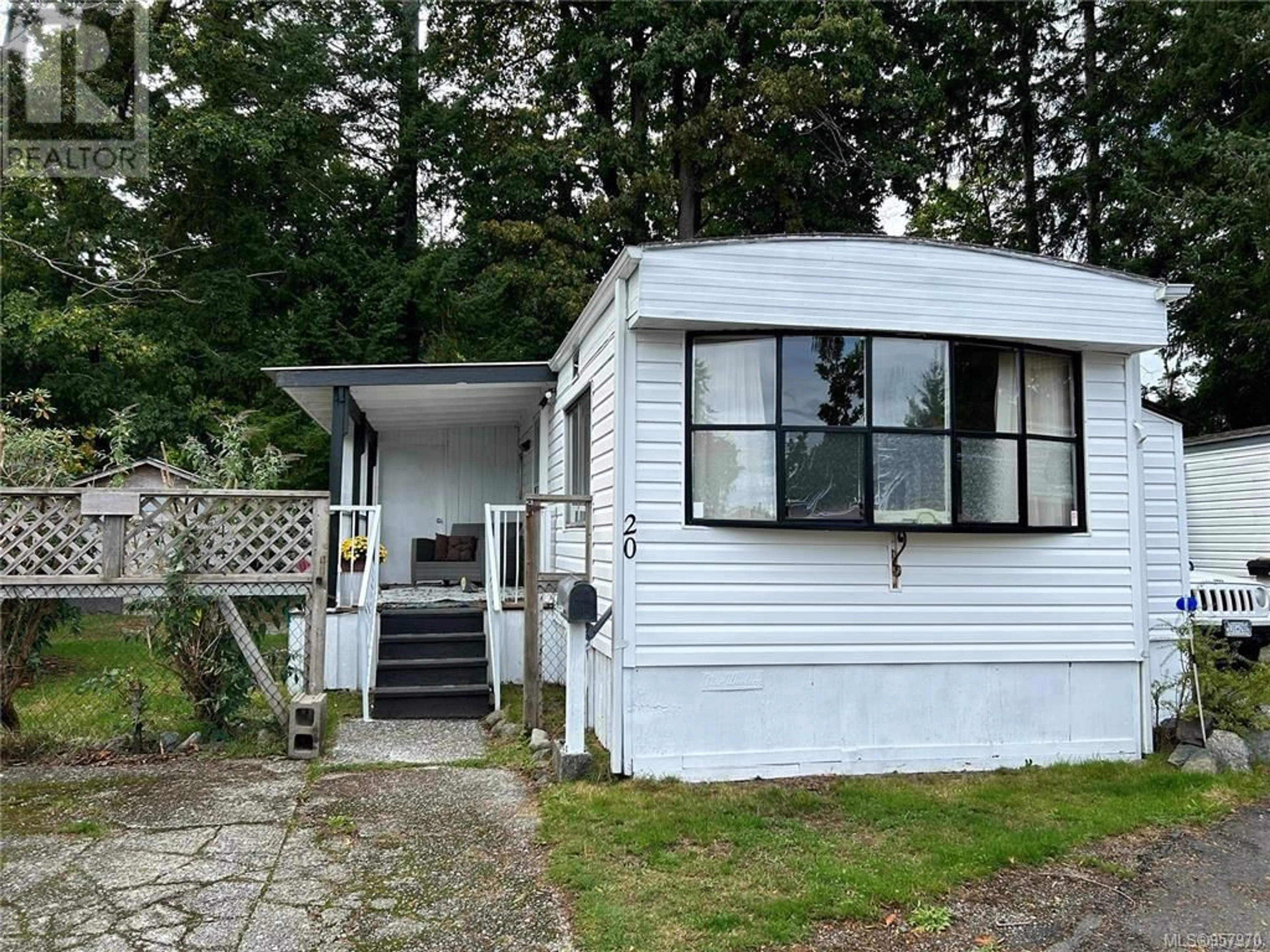 Cottage for 20 2520 Quinsam Rd, Campbell River British Columbia V9W4N4