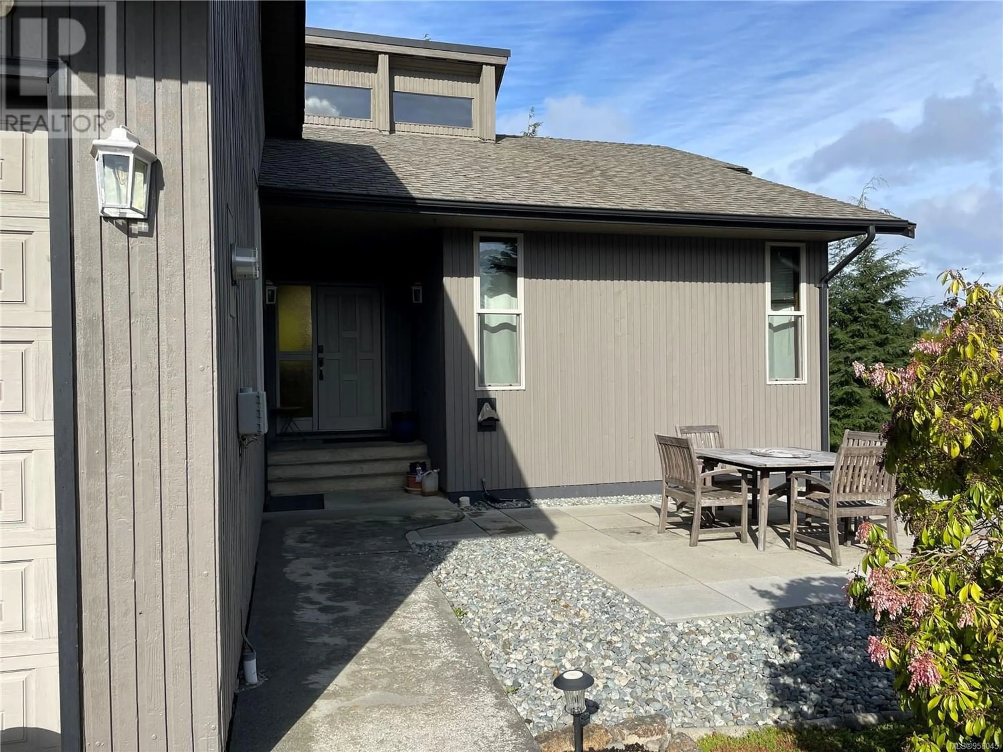 Frontside or backside of a home for 7175 Highland Dr, Port Hardy British Columbia V0N2P0