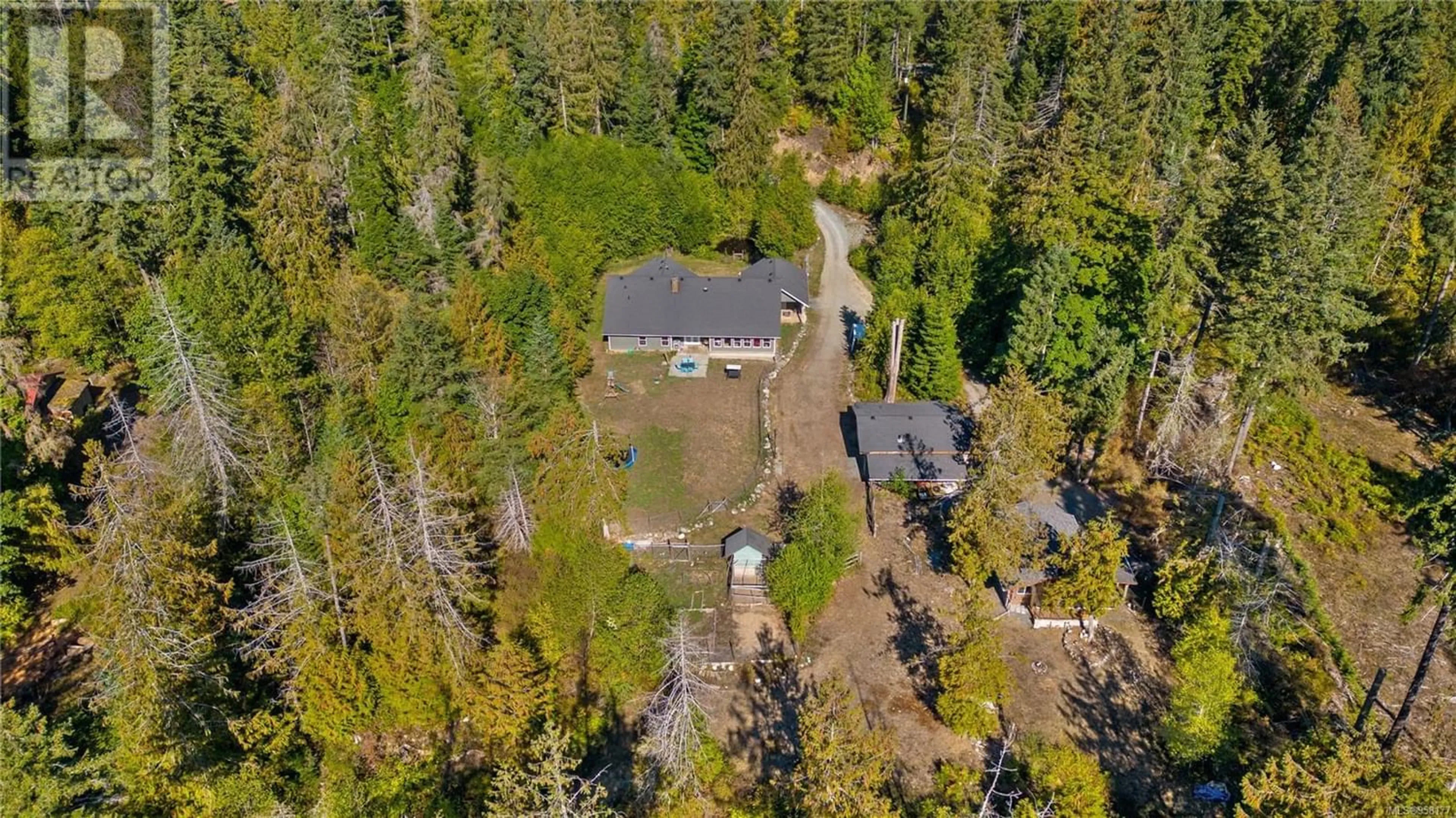 Cottage for 1026 Englishman River Rd, Errington British Columbia V0R1V0