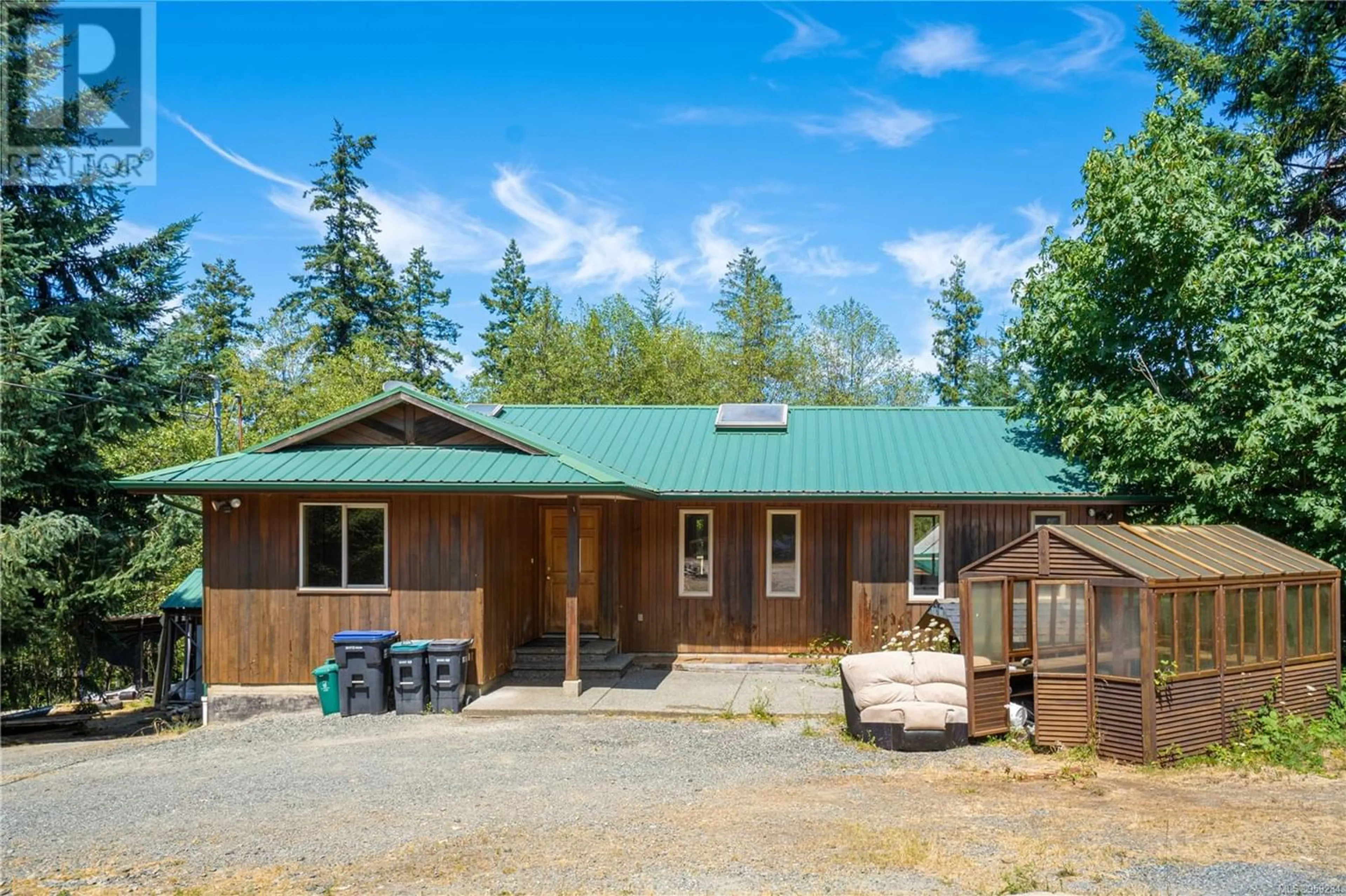 Cottage for 1350 Kurtis Cres, Nanaimo British Columbia V9X1X3