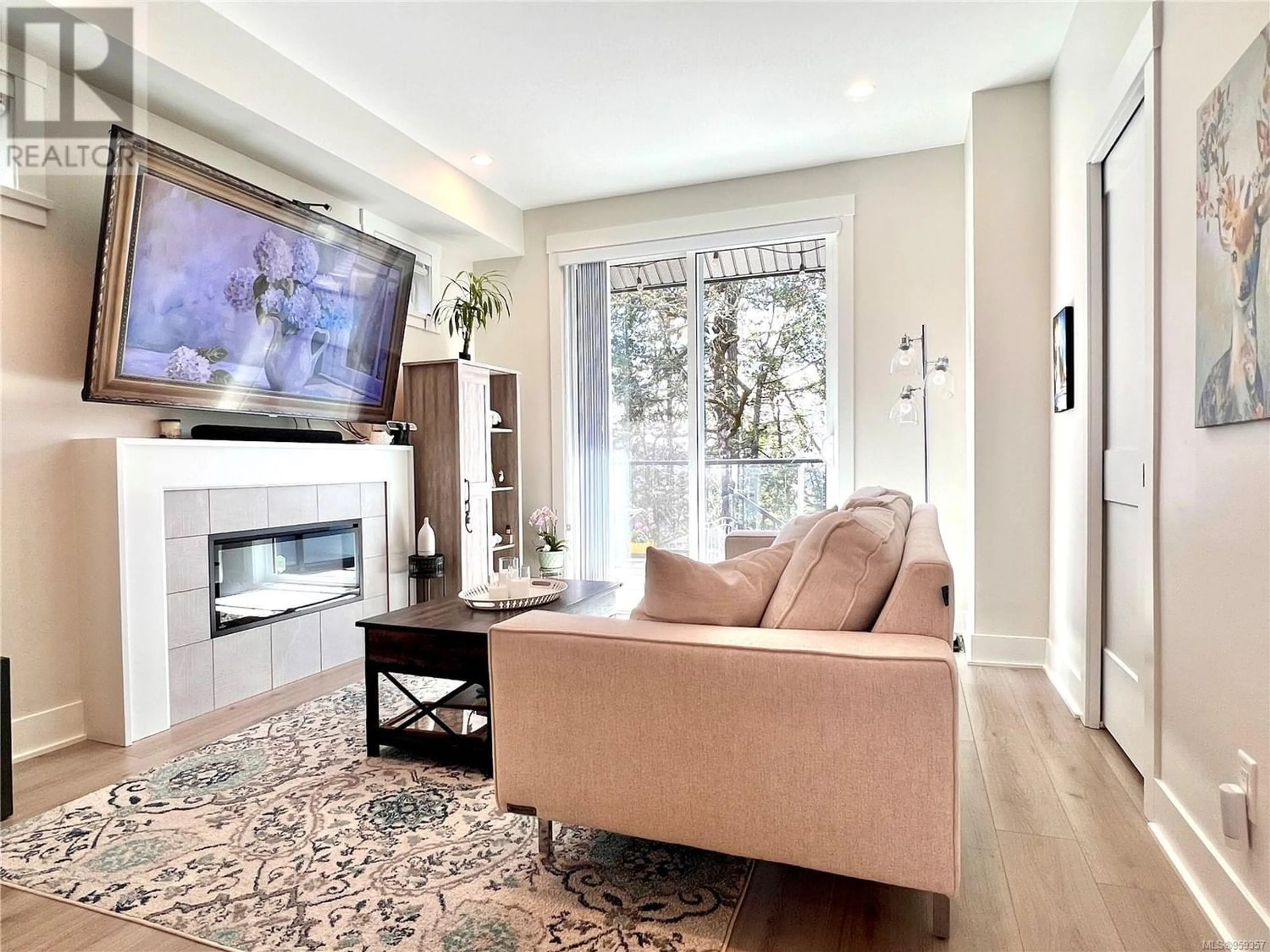 Living room for 1171 Moonstone Loop, Langford British Columbia V9B0T9