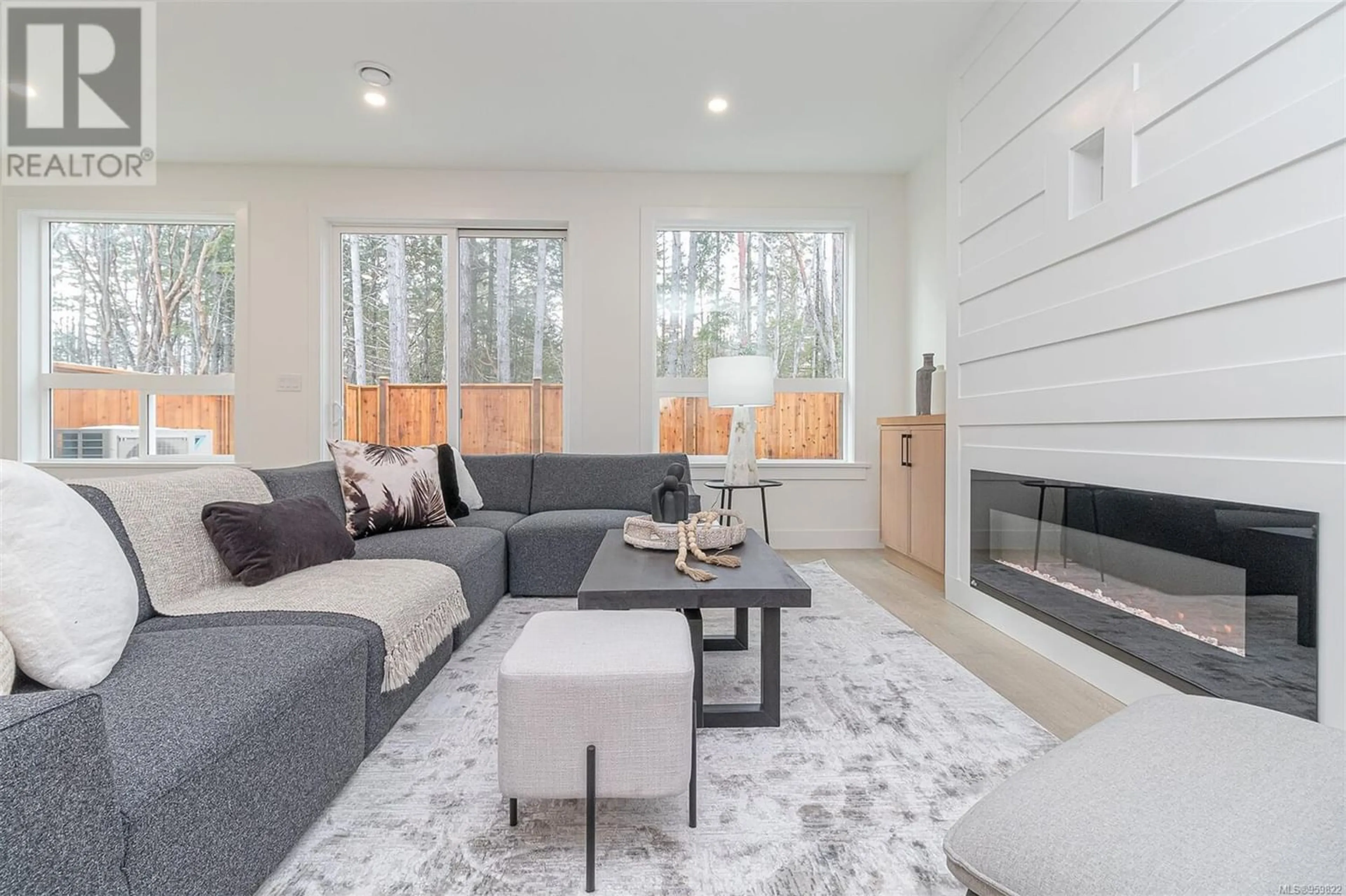 Living room for 1363 Sandstone Lane, Langford British Columbia V9B7A2