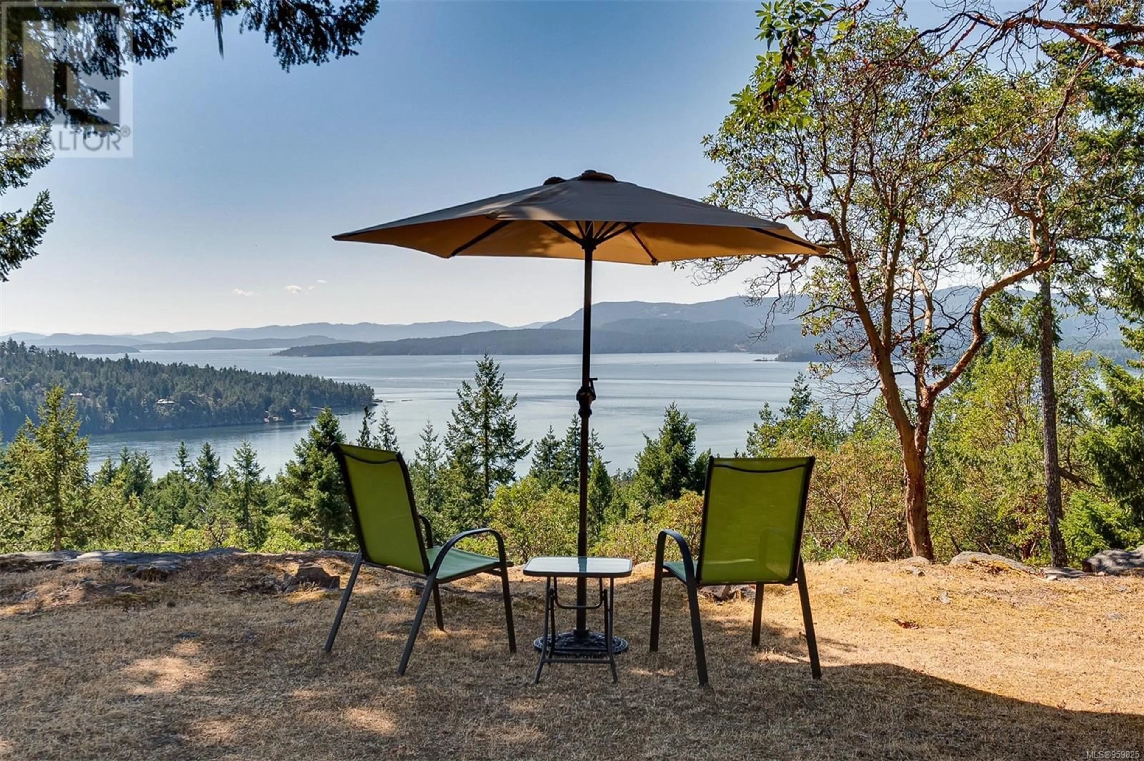 Patio, water/lake/river/ocean view for 332 Deacon Hill Rd, Mayne Island British Columbia V0N2J2