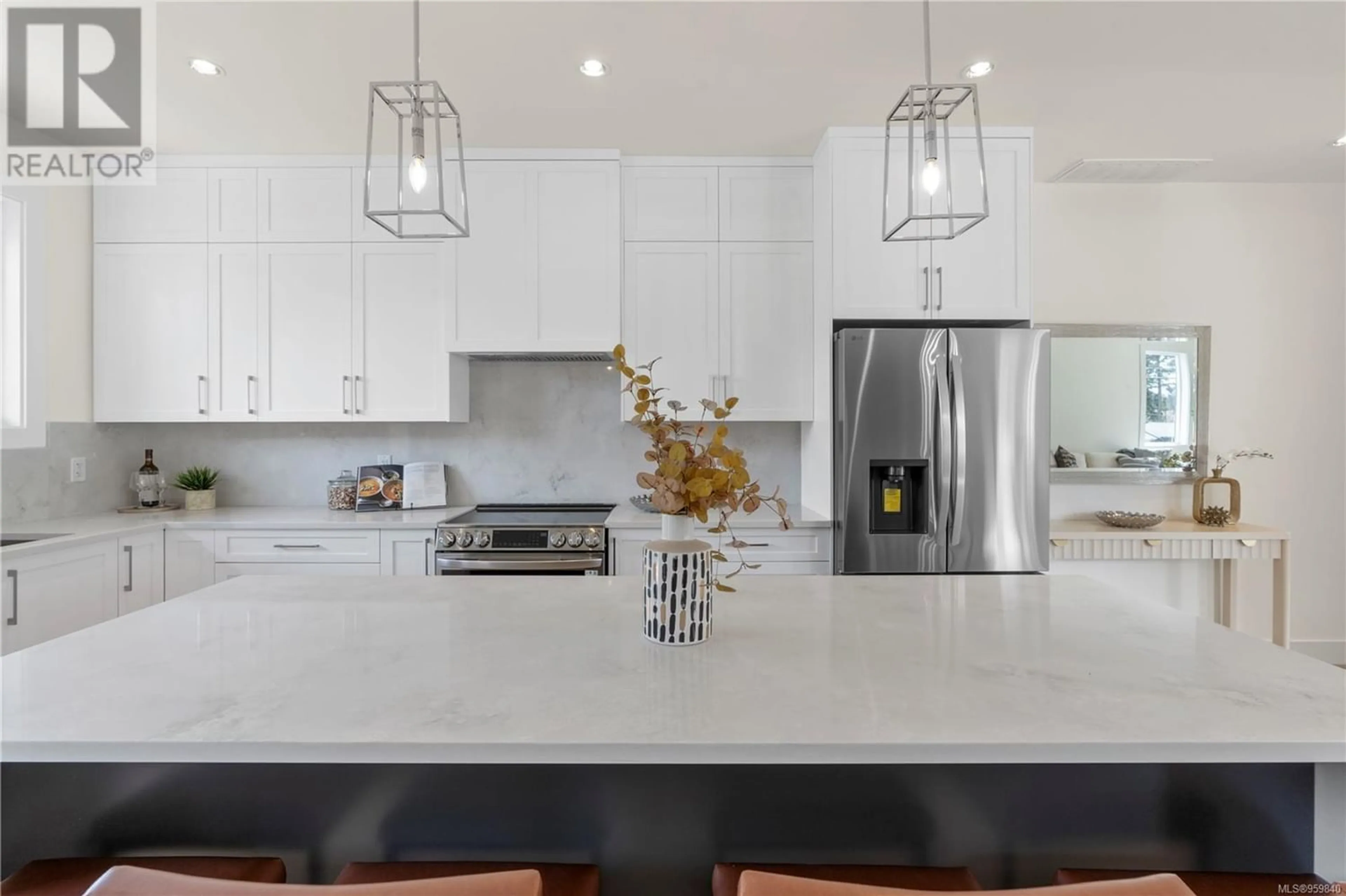 Contemporary kitchen for 2568 wentwich Rd, Langford British Columbia V9B3N4