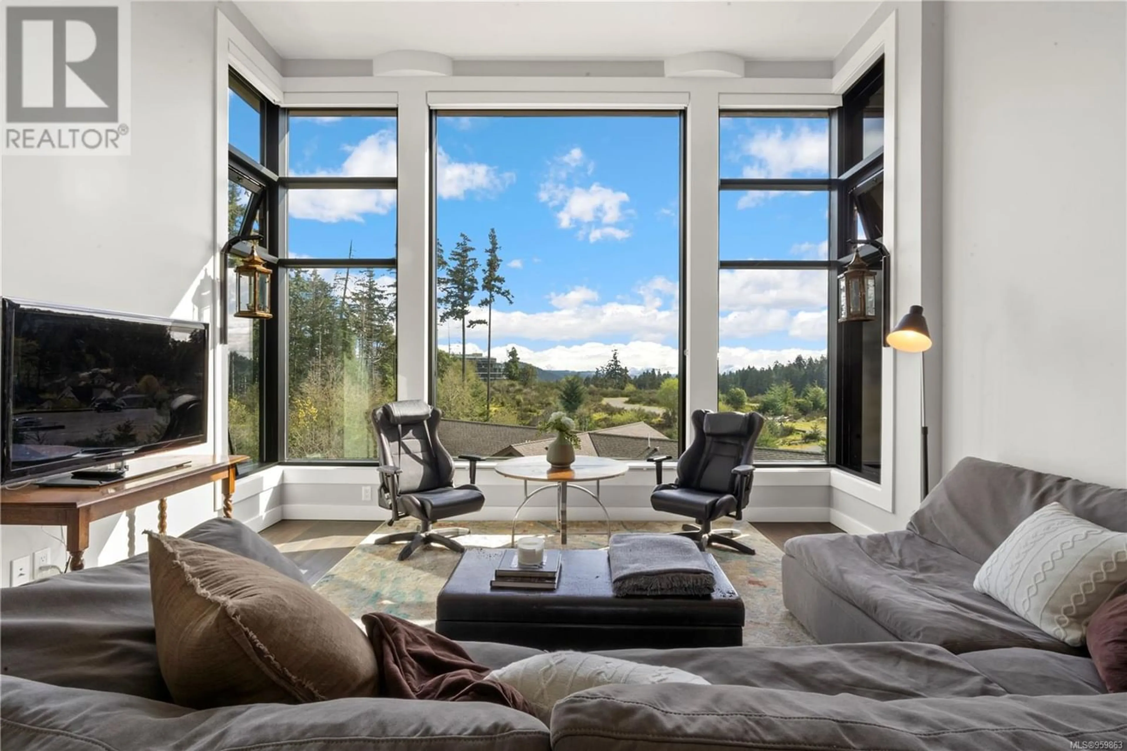 Living room for 306 2049 Country Club Way, Langford British Columbia V9B0H8