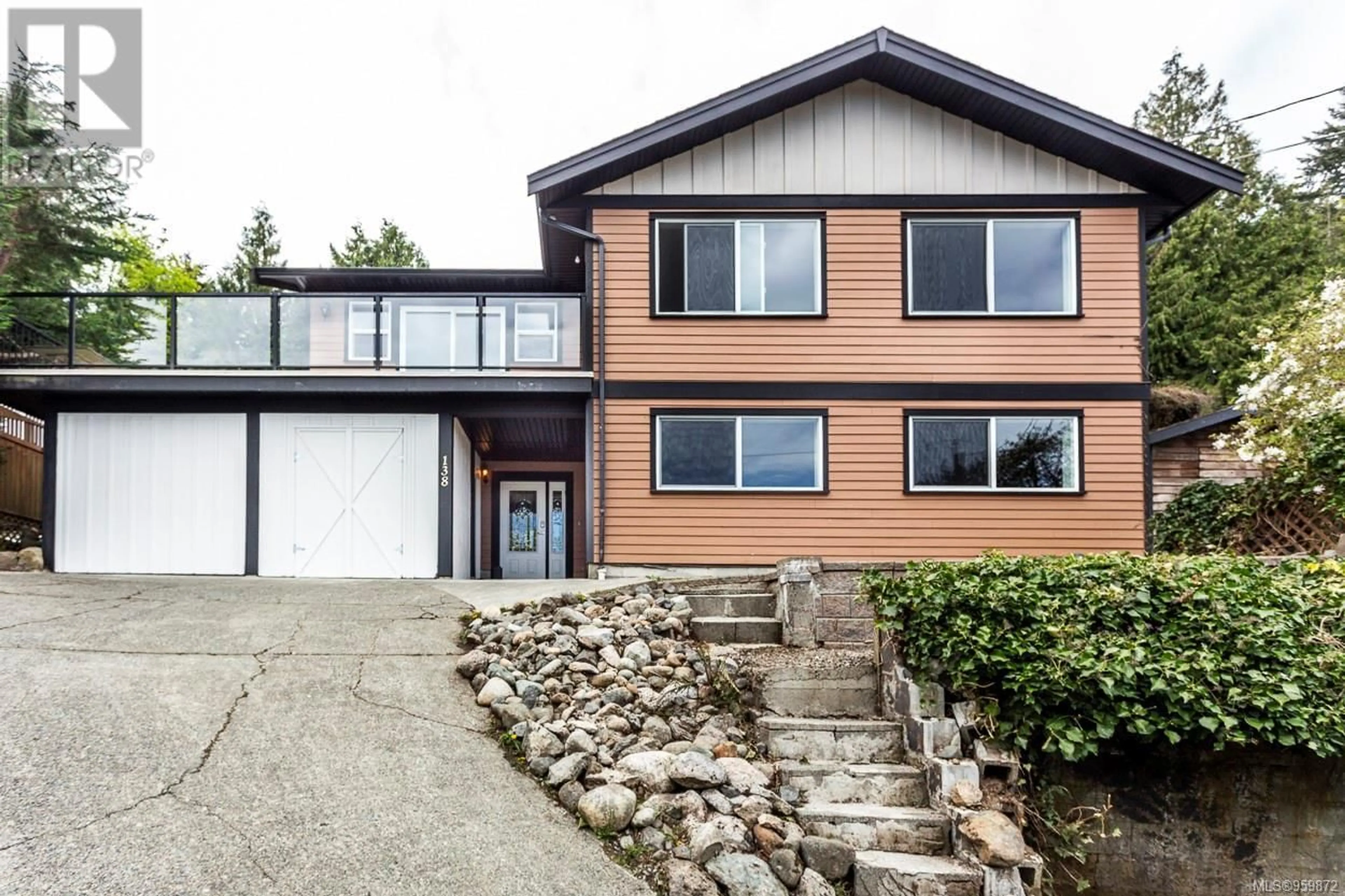Frontside or backside of a home for 138 Arbutus Cres, Ladysmith British Columbia V9G1T8