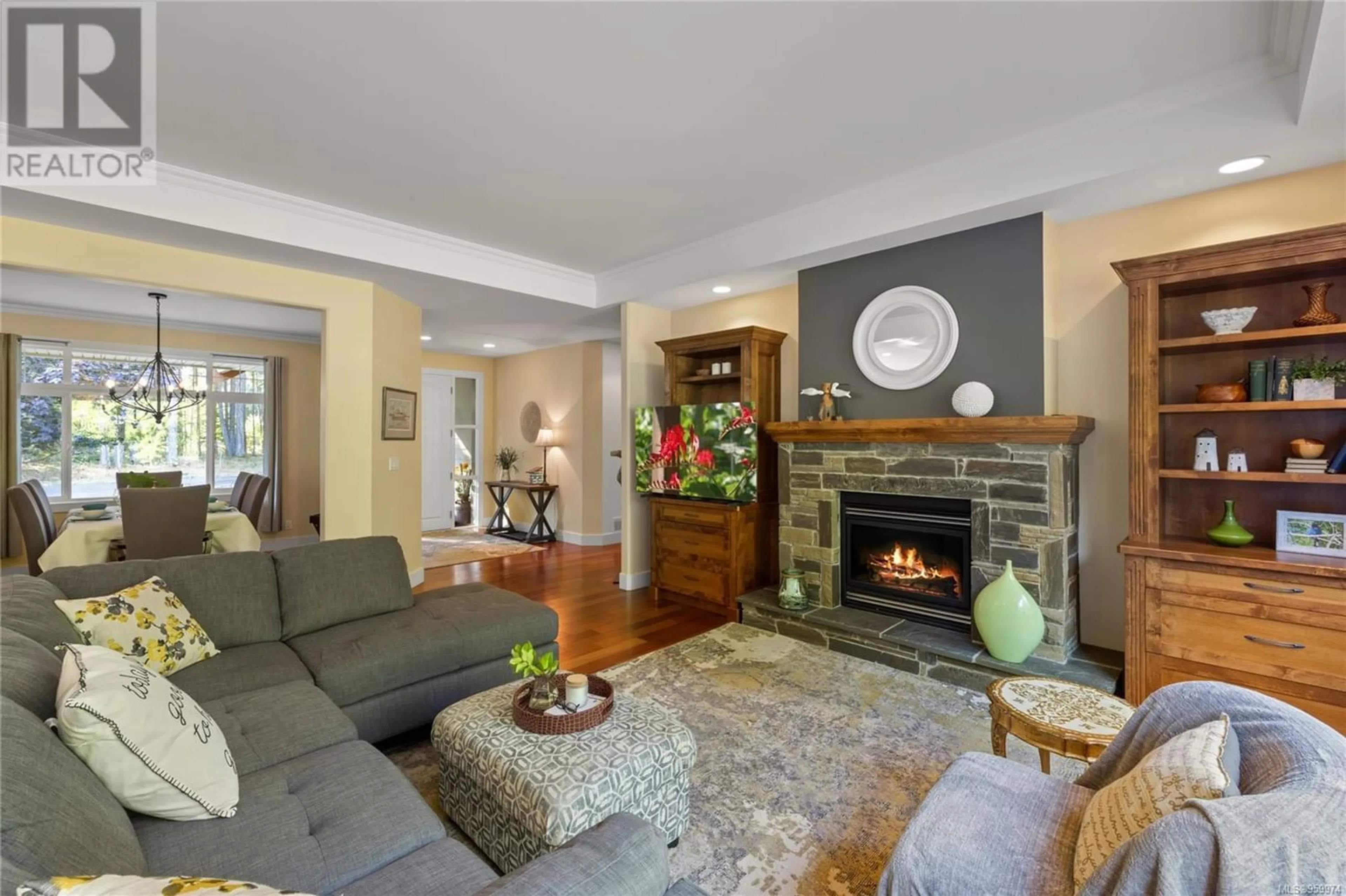 Living room for 1069 Paradise Pl, Nanoose Bay British Columbia V9P9A4