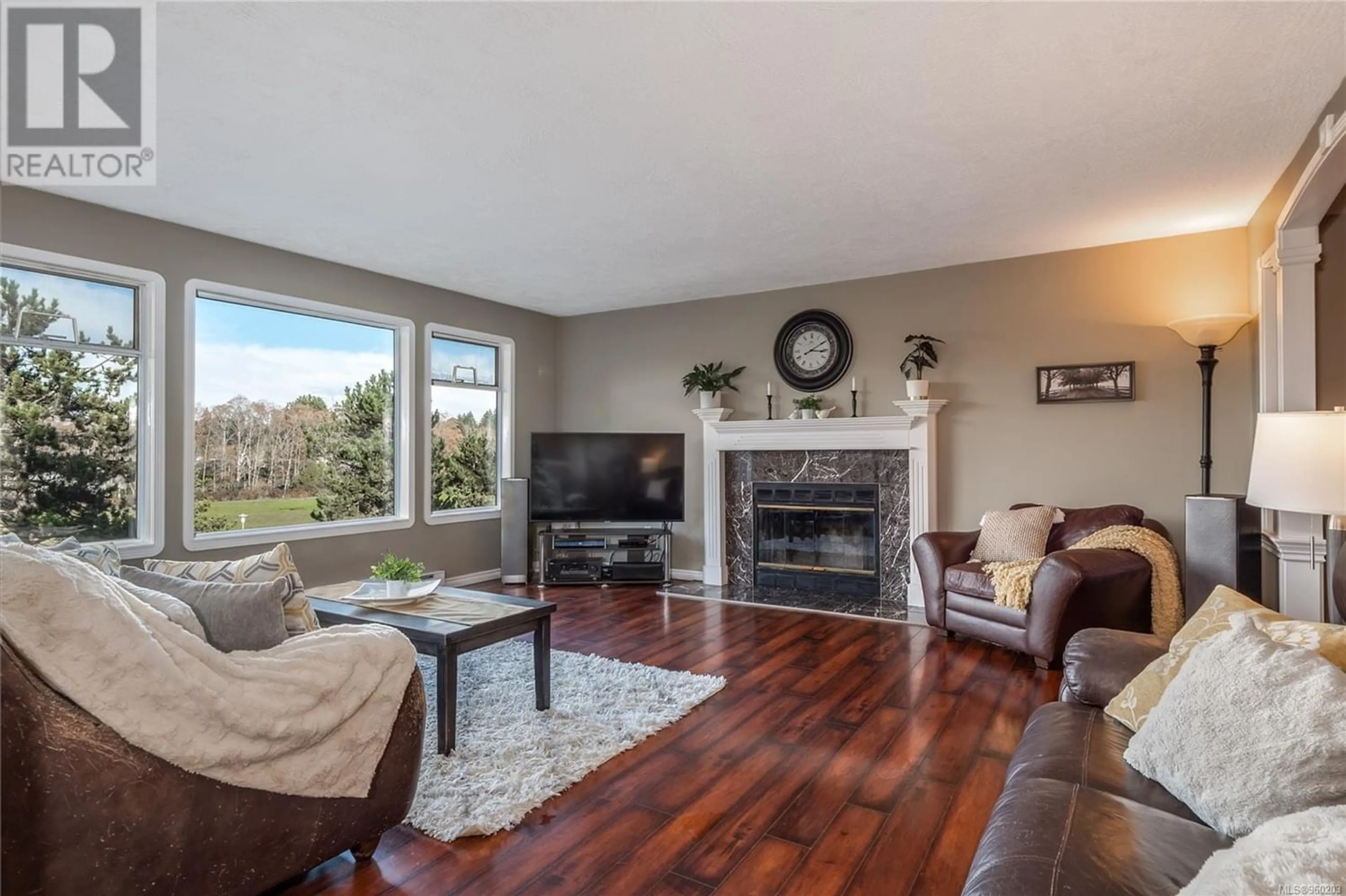 Living room for 781 Cecil Blogg Dr, Colwood British Columbia V9B5N7