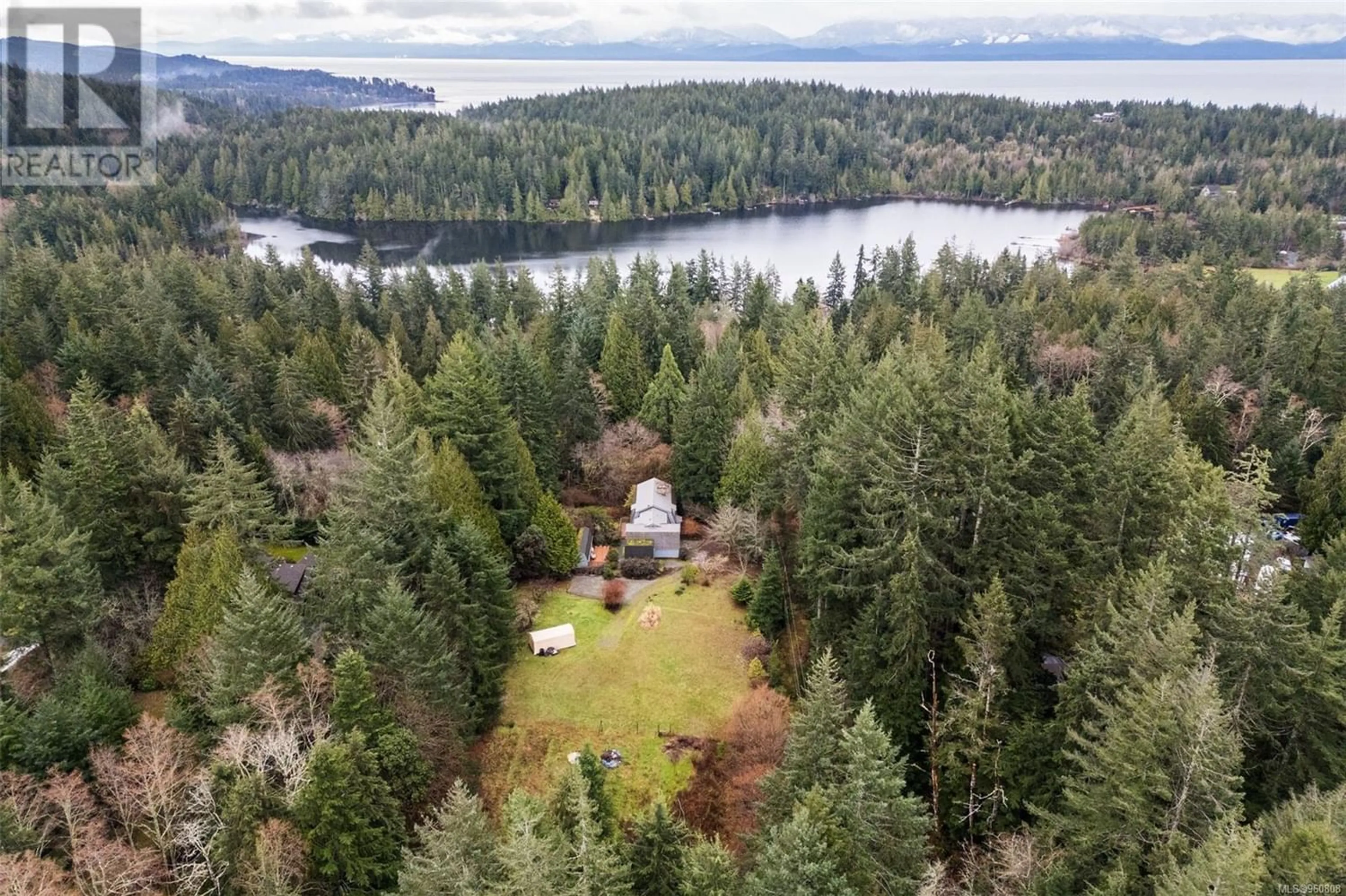 Cottage for 7764 Broomhill Rd, Sooke British Columbia V9Z0R4