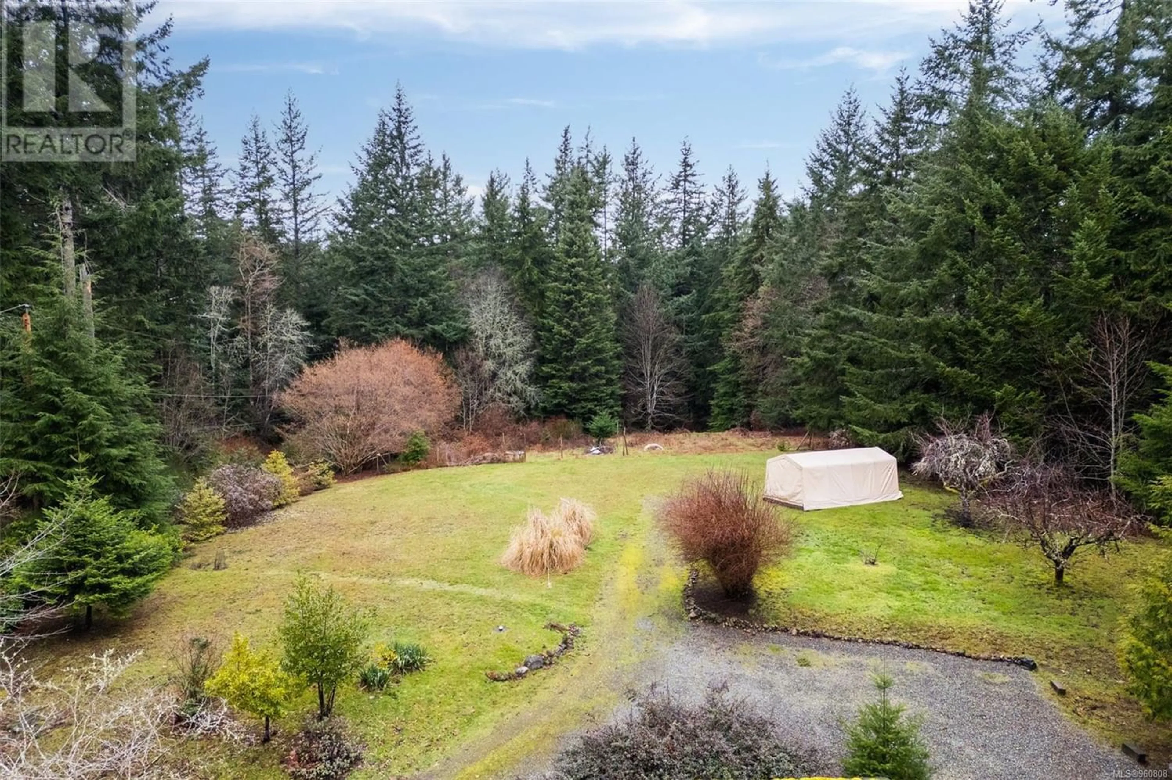 Cottage for 7764 Broomhill Rd, Sooke British Columbia V9Z0R4