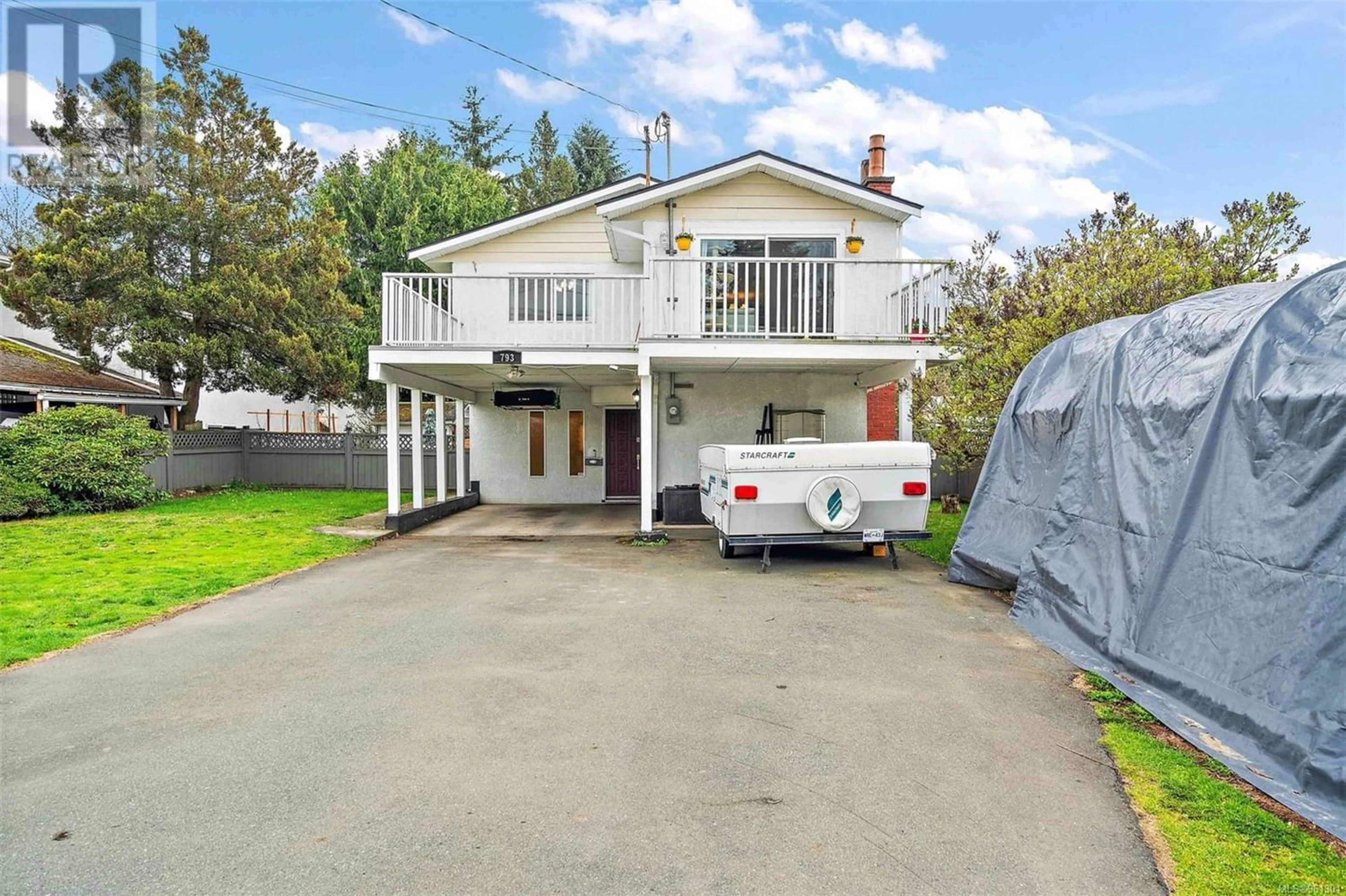 Frontside or backside of a home for 793 Arncote Ave, Langford British Columbia V9B3E4