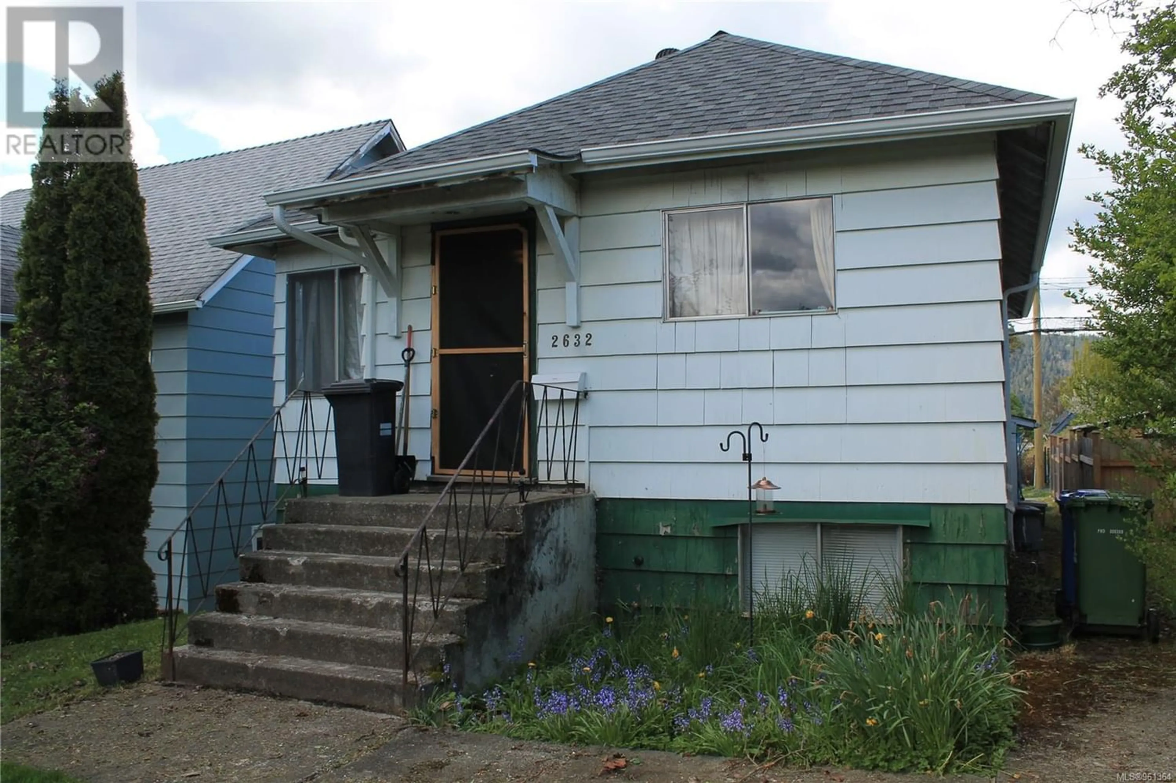 Frontside or backside of a home for 2632 3RD Ave, Port Alberni British Columbia V9Y2B4