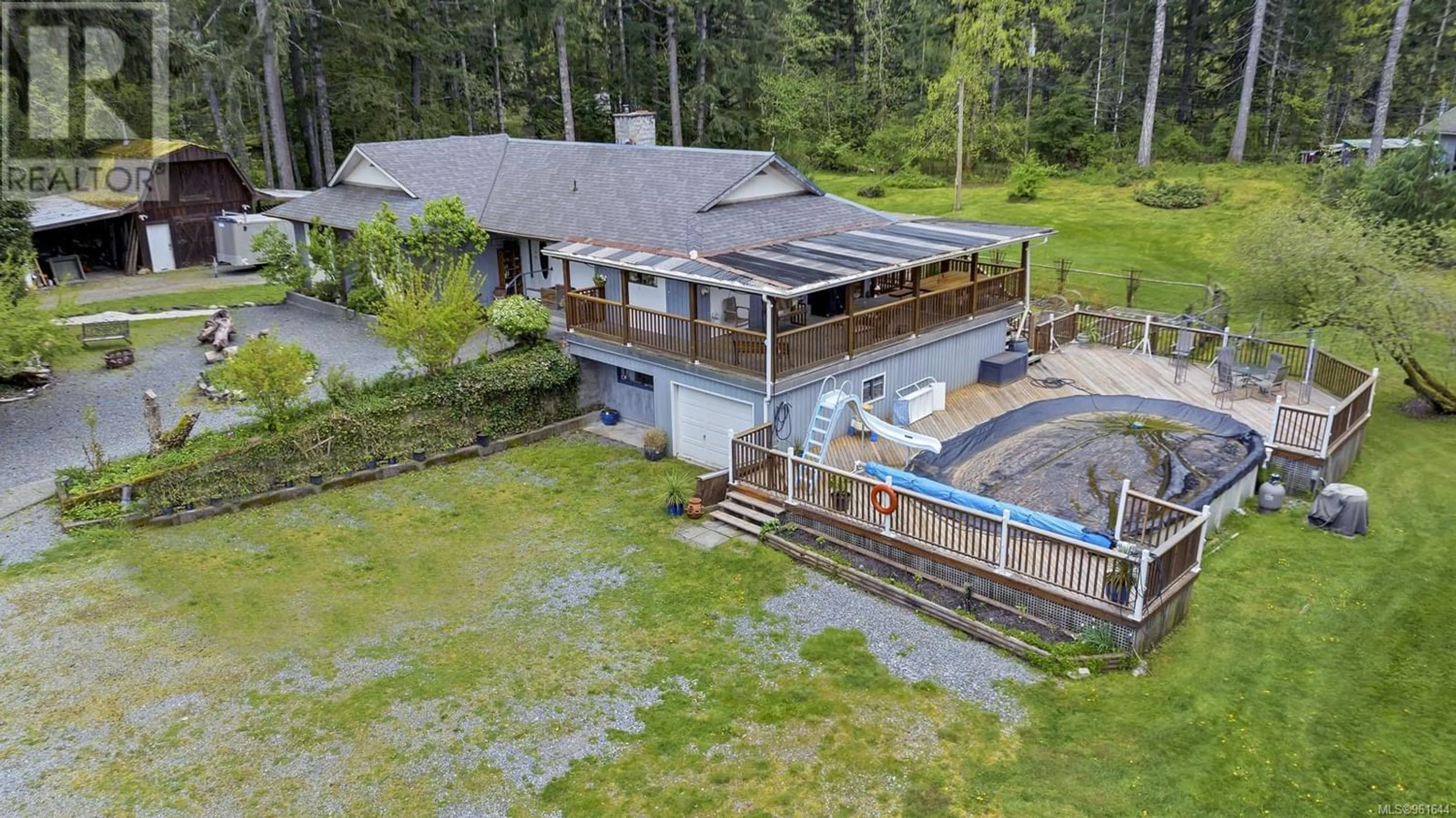 Frontside or backside of a home for 4318 SUNRISE Rd, Duncan British Columbia V9L6G5