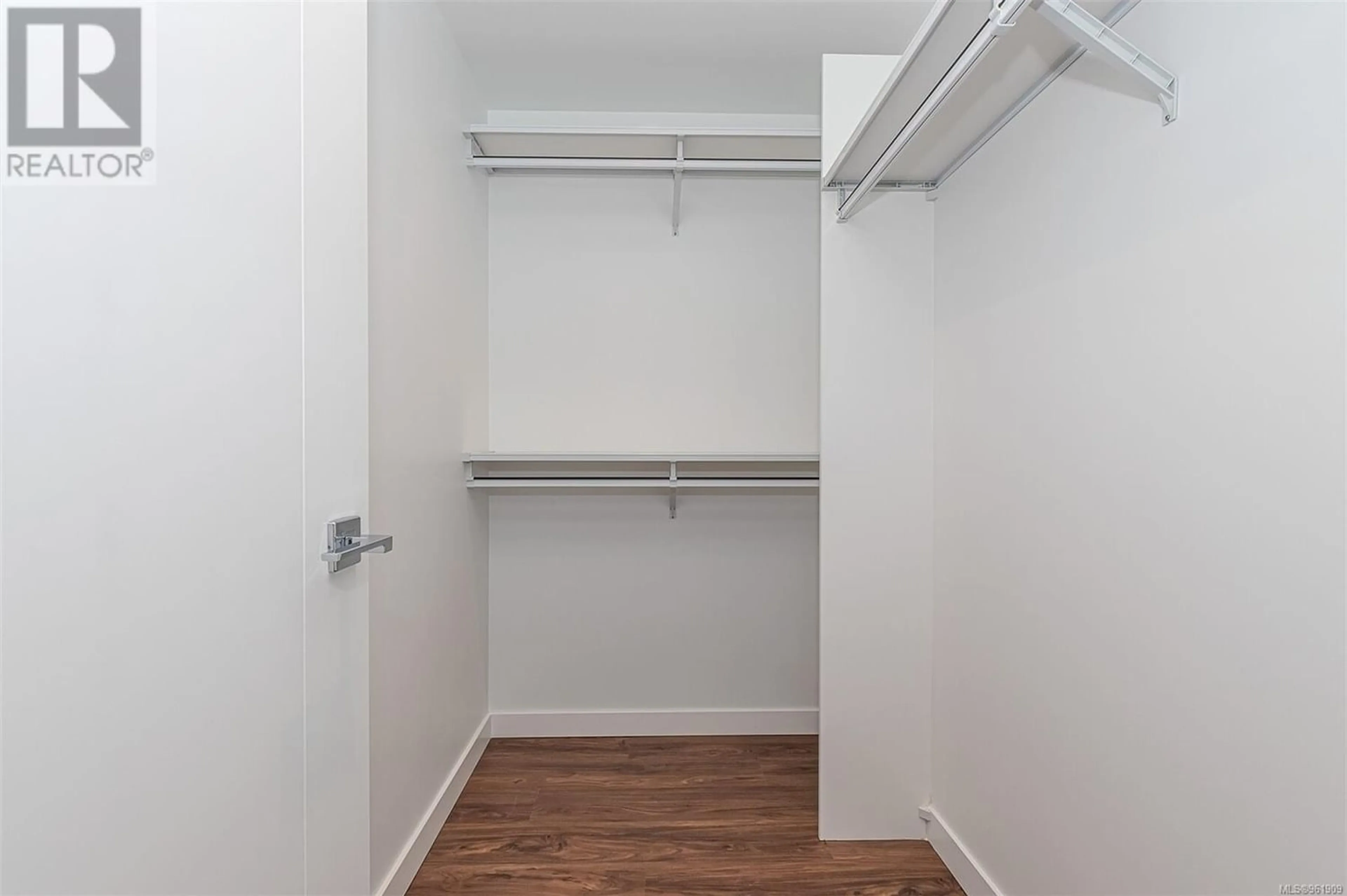 Storage room or clothes room or walk-in closet for 708 369 Tyee Rd, Victoria British Columbia V9A0B6