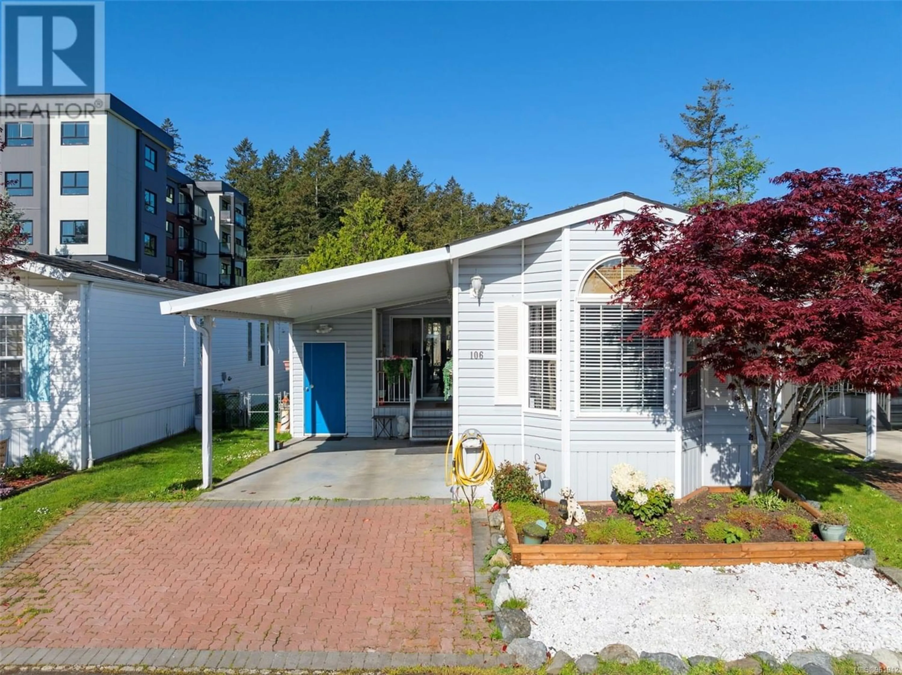Frontside or backside of a home for 106 7583 Central Saanich Rd, Central Saanich British Columbia V8M2B6